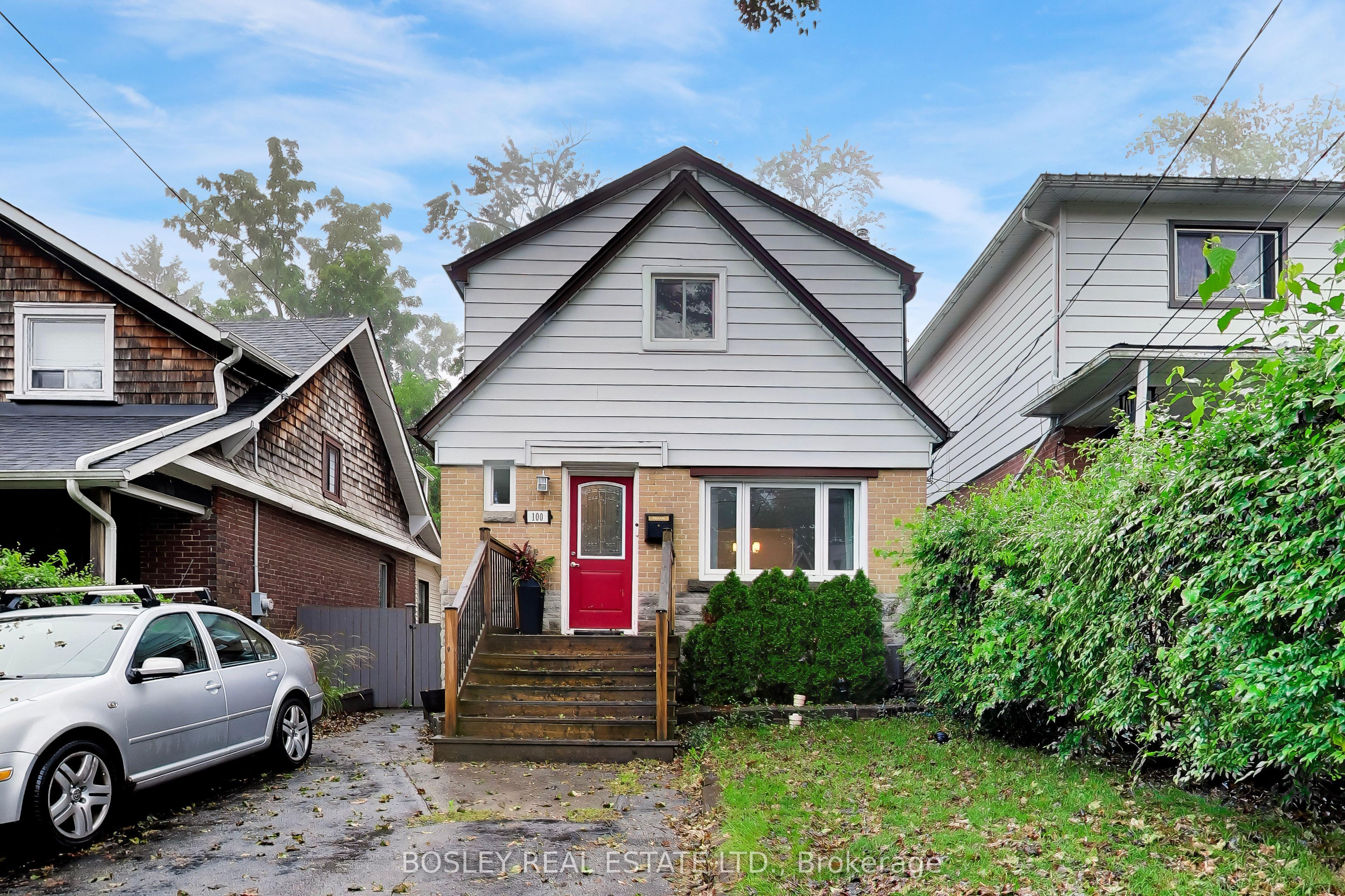 100 Kildonan Drive Main, Toronto, ON M1N 3B8