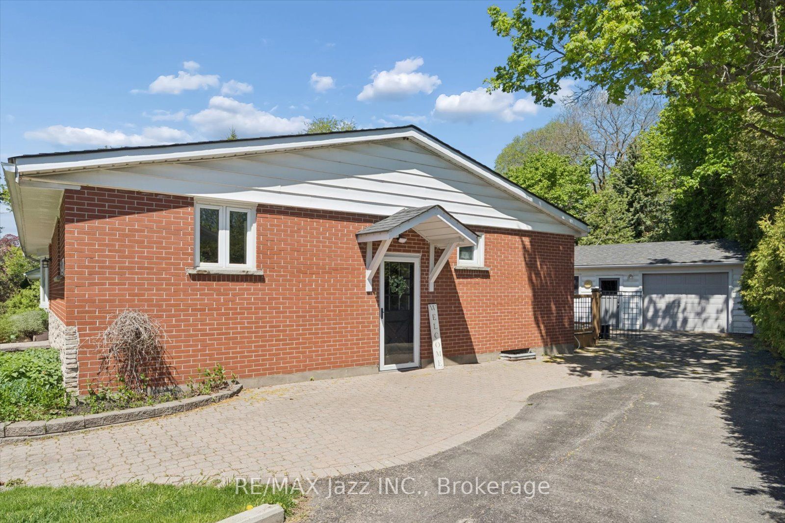 364 King Street E, Clarington, ON L1C 3K5 photo 4