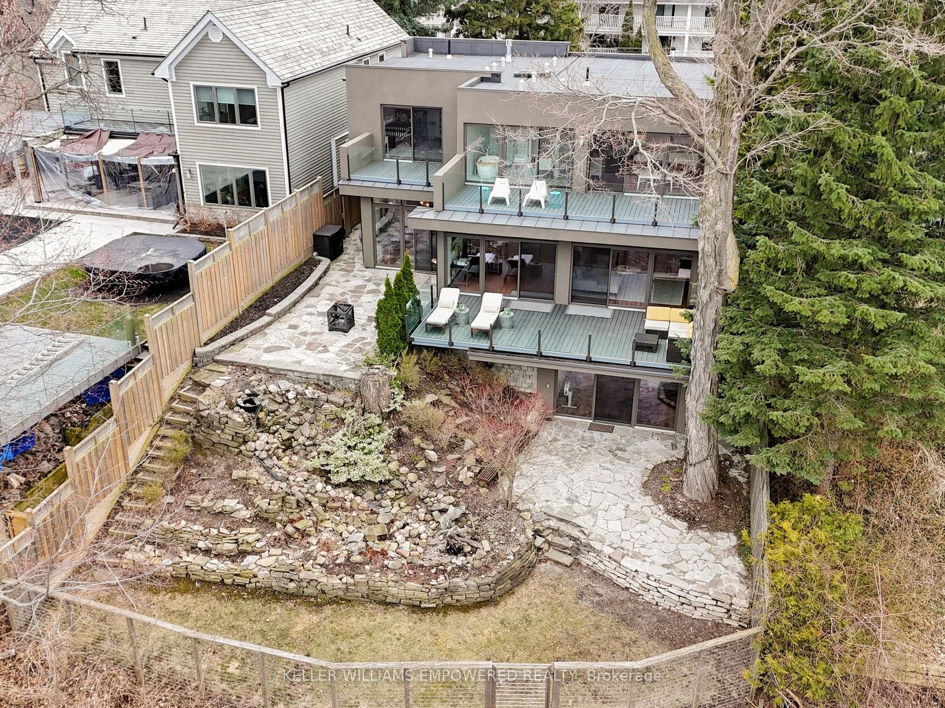 9 Fenwood Heights, Toronto, ON M1M 2V6 photo 4