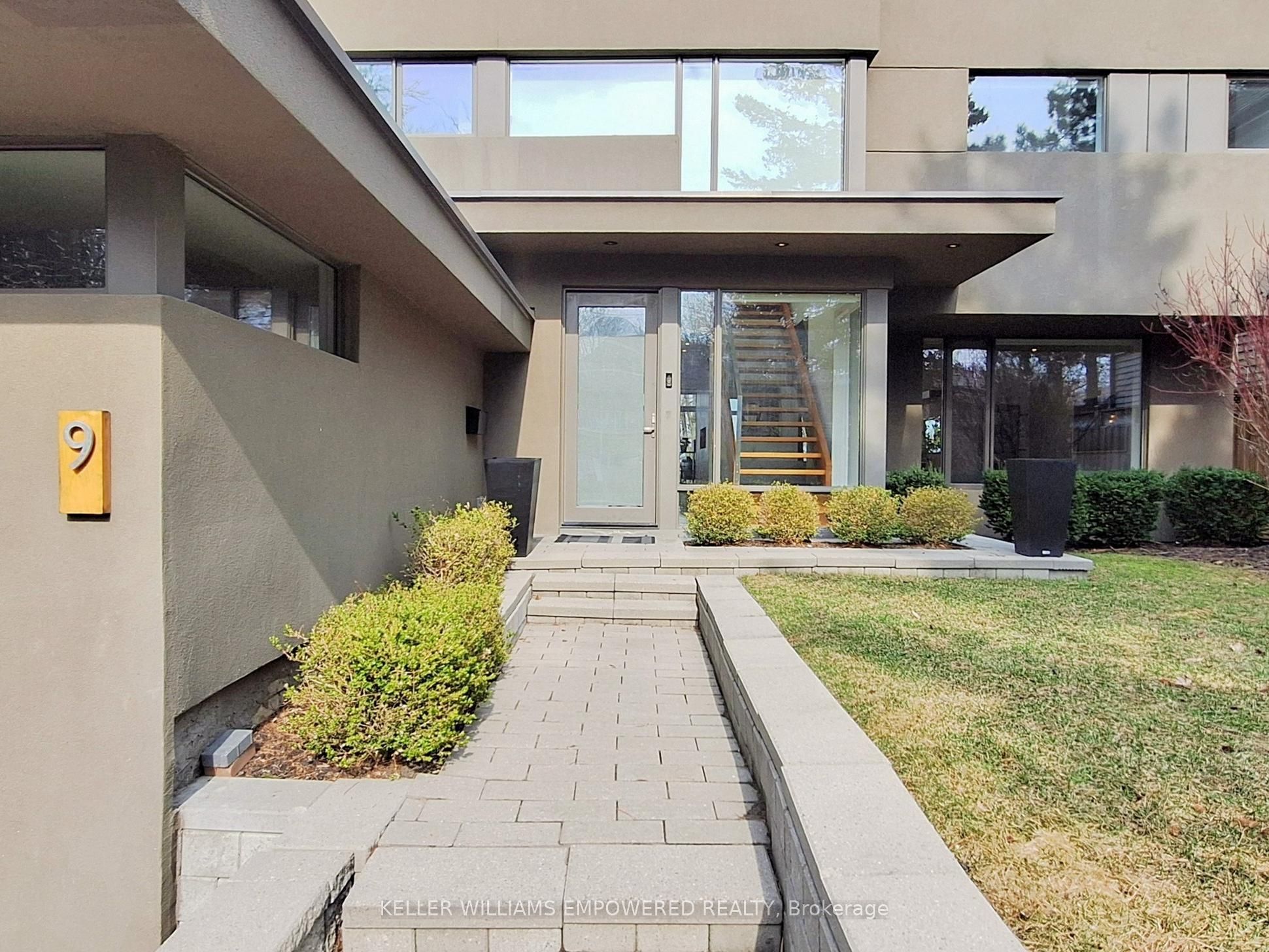 9 Fenwood Heights, Toronto, ON M1M 2V6 photo 5
