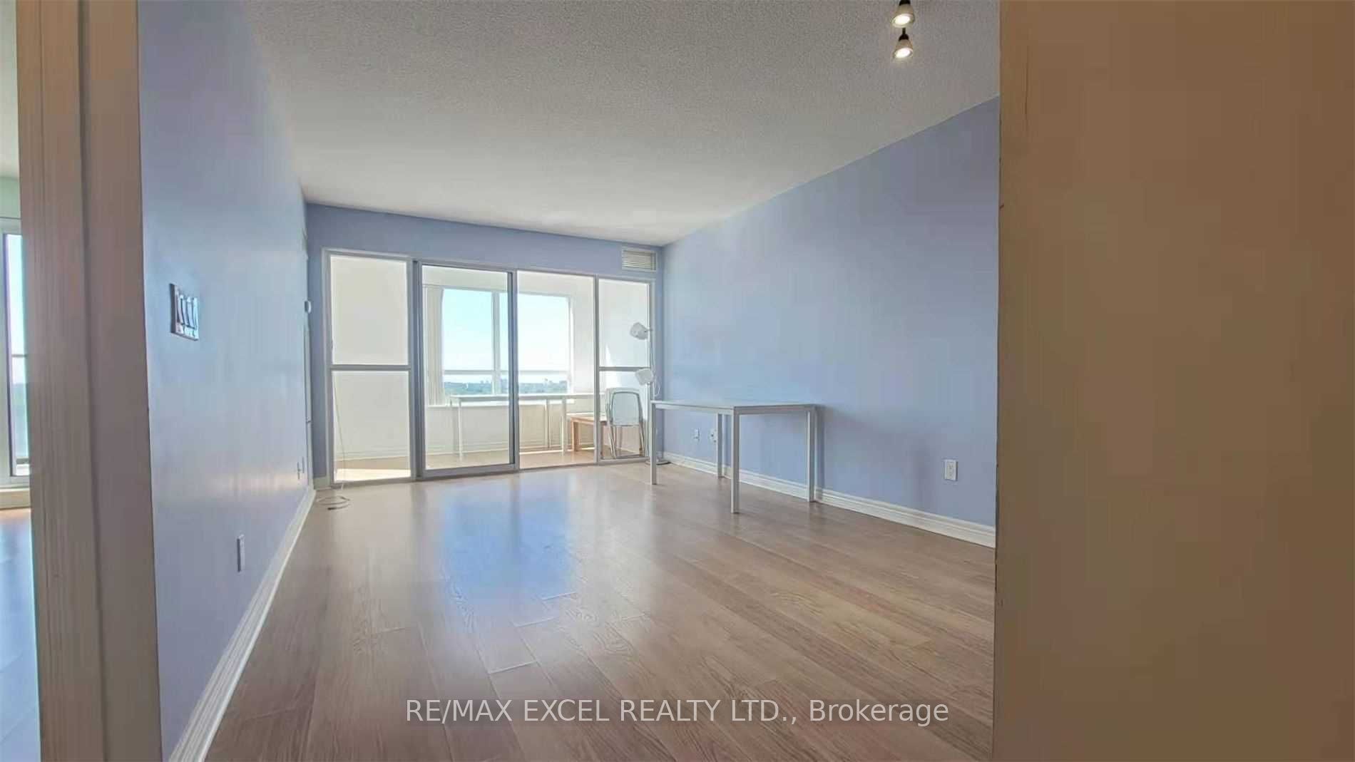 60 Town Centre Court 908, Toronto, ON M1P 0B1 photo 2