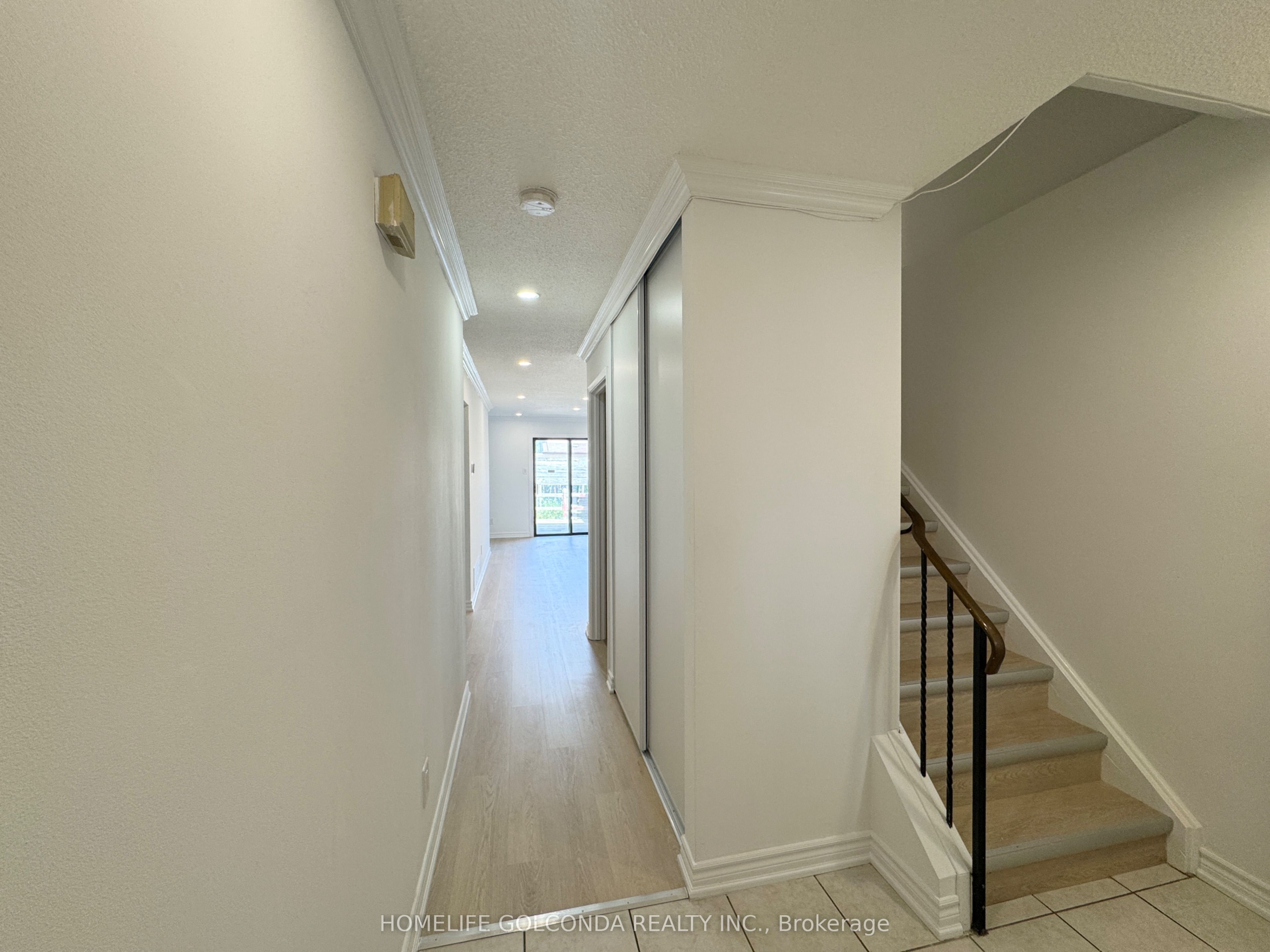 12 Grenbeck Drive, Toronto, ON M1V 2H6 photo 2