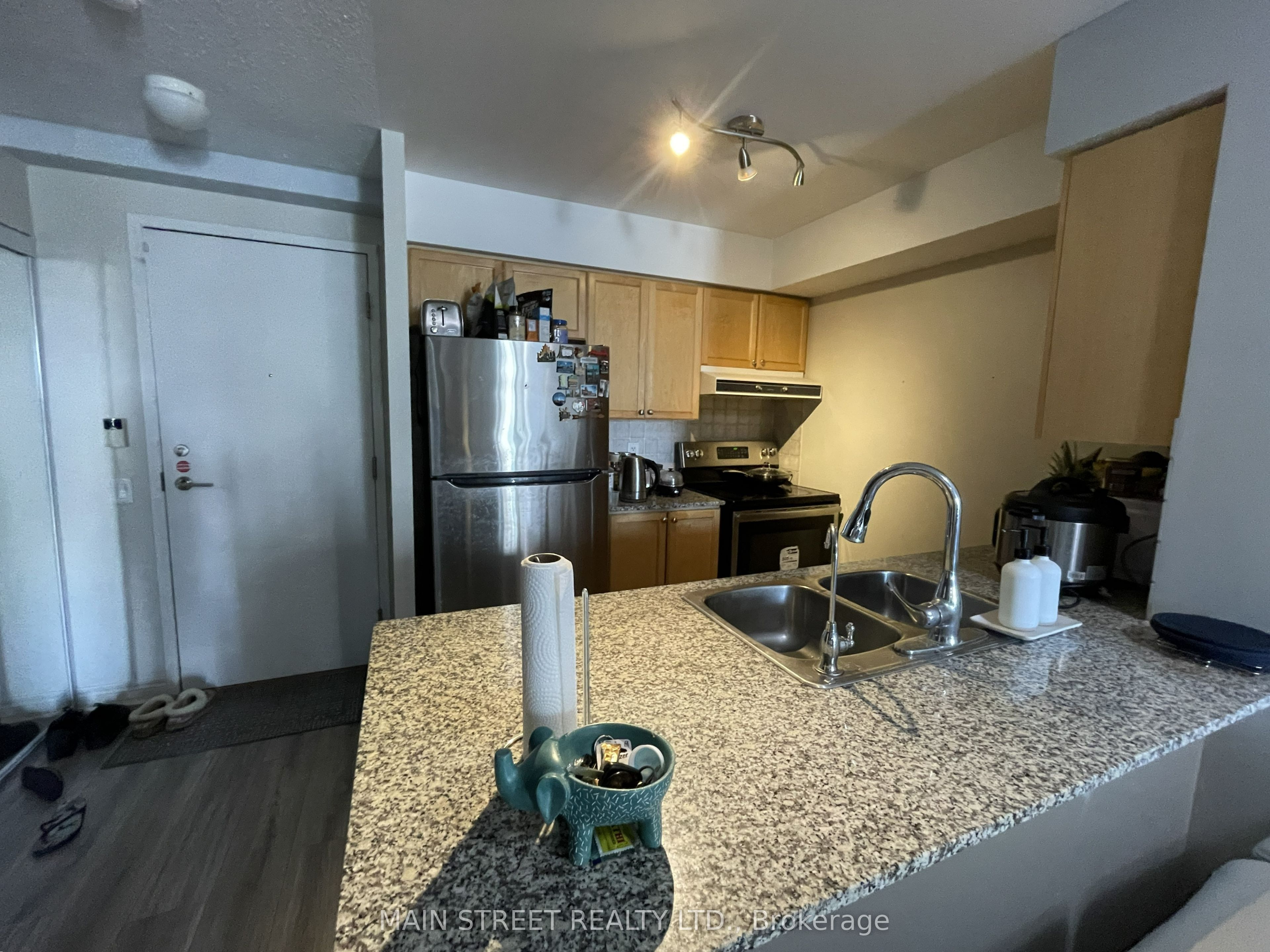 83 Borough Drive 1208, Toronto, ON M1P 5E4 photo 2