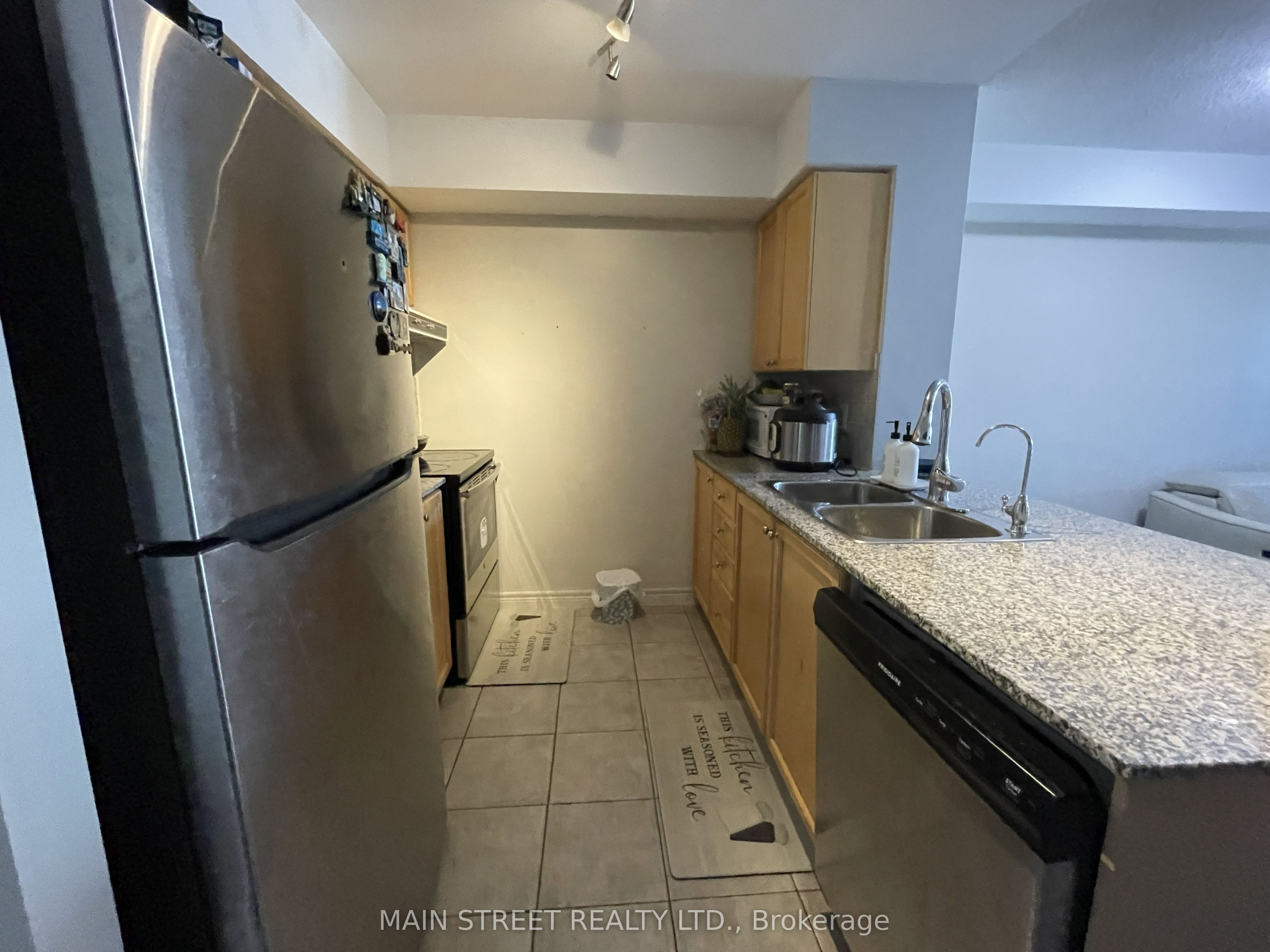 83 Borough Drive 1208, Toronto, ON M1P 5E4 photo 3