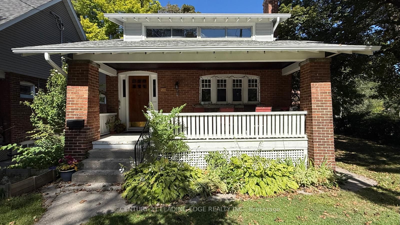 68 Hollywood Crescent Basement, Toronto, ON M4L 2K5 photo 2