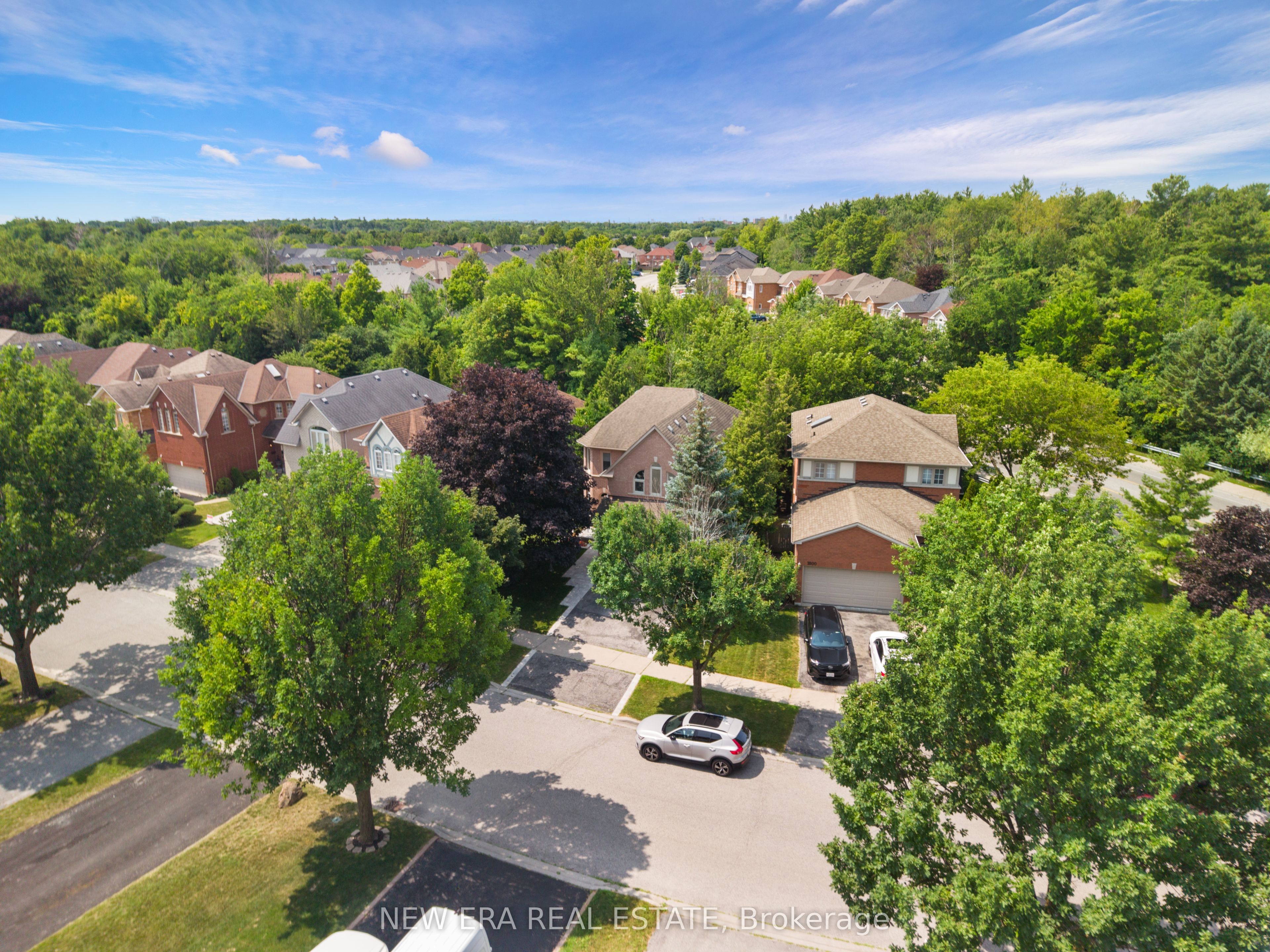 1798 Autumn Crescent, Pickering, ON L1V 6W7 photo 4