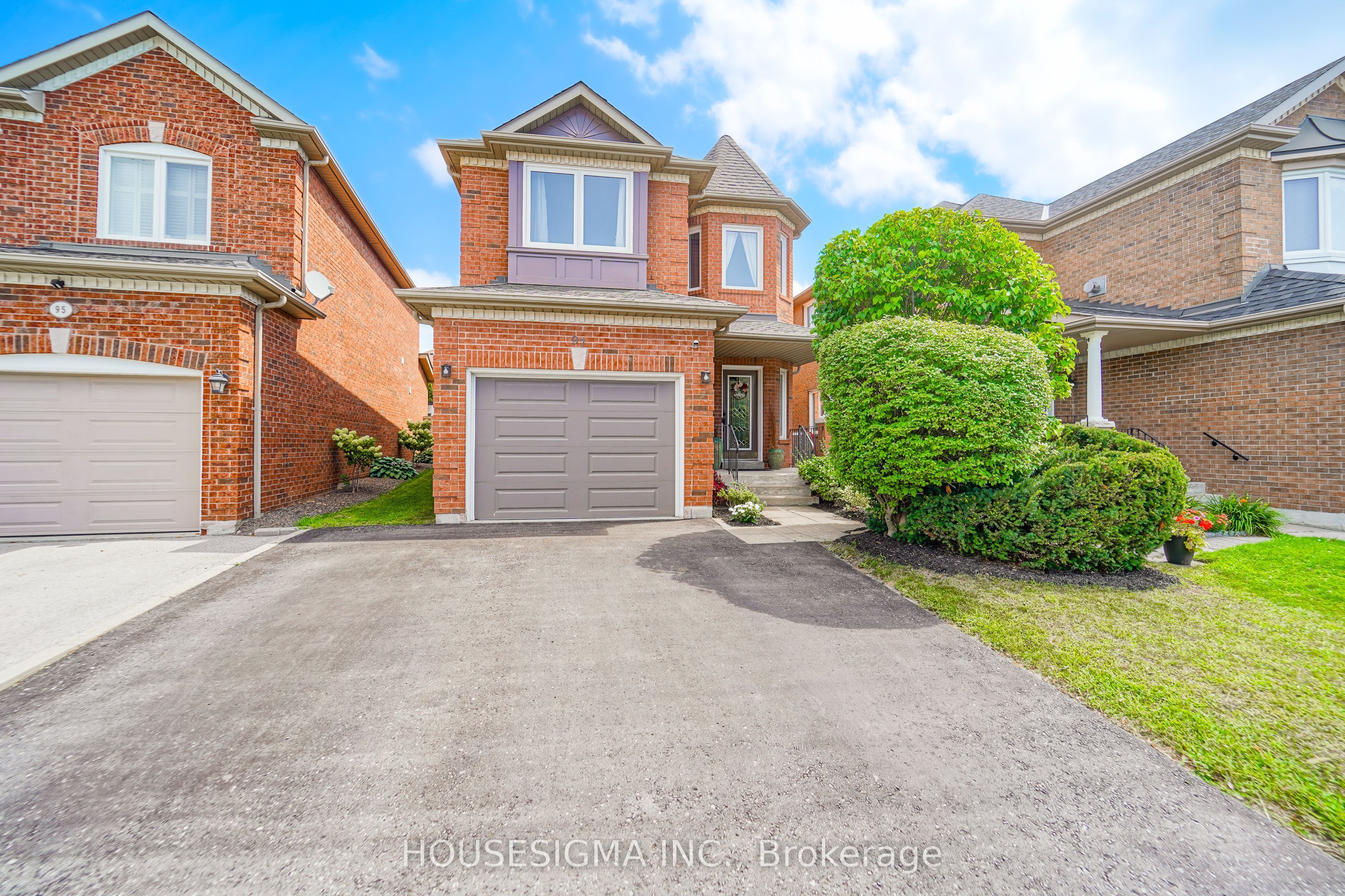 97 Bach Avenue, Whitby, ON L1R 2P8 photo 4
