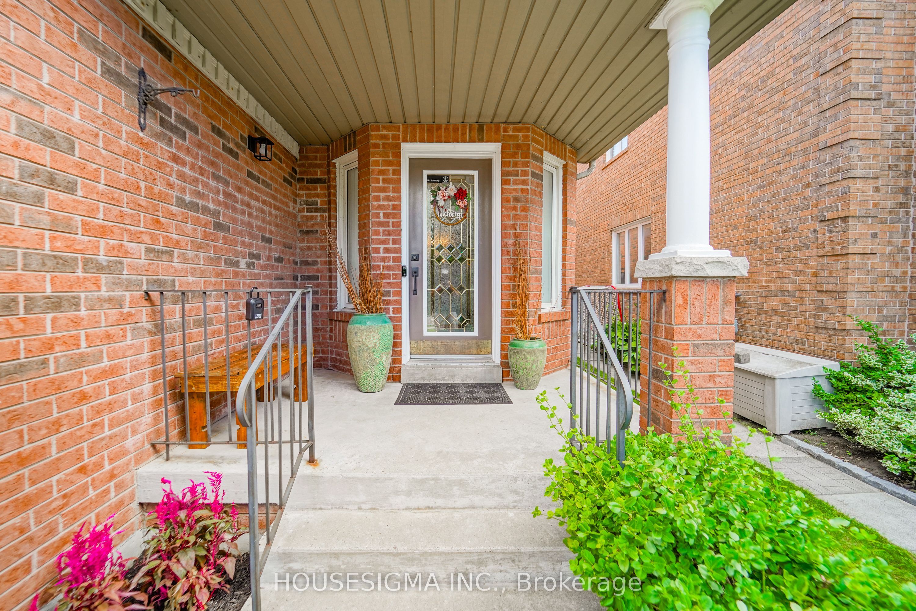 97 Bach Avenue, Whitby, ON L1R 2P8 photo 5