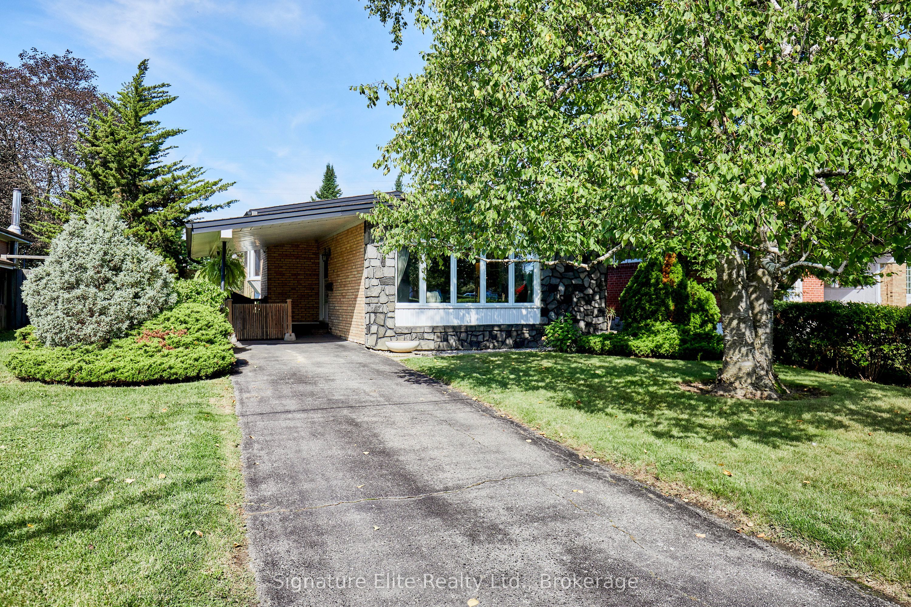 122 Haileybury Drive, Toronto, ON M1K 4X5 photo 2