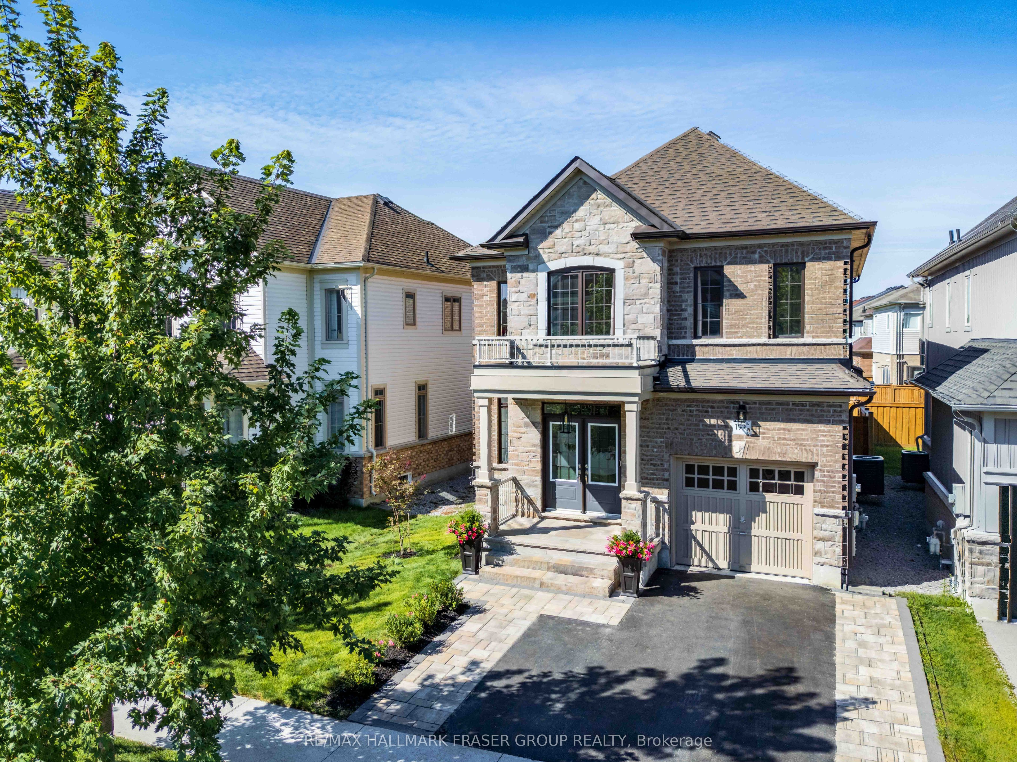 19 Crombie Street, Clarington, ON L1C 4A1