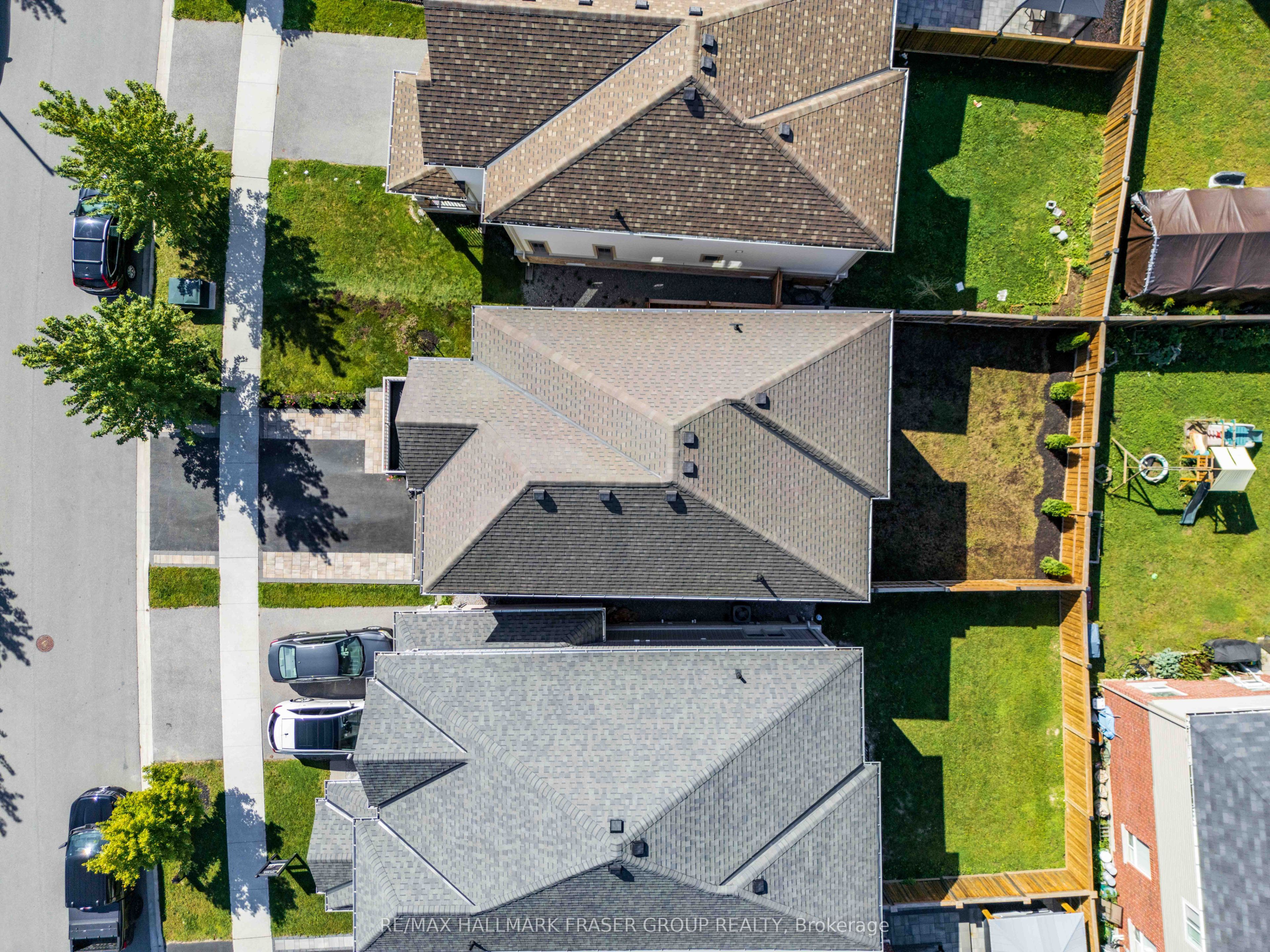 19 Crombie Street, Clarington, ON L1C 4A1 photo 3