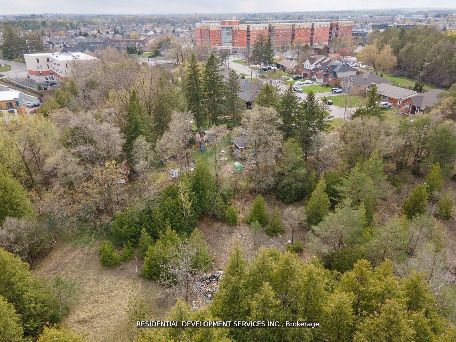 23 Selleck Lane, Oshawa, ON L1G 3Y2 photo 3