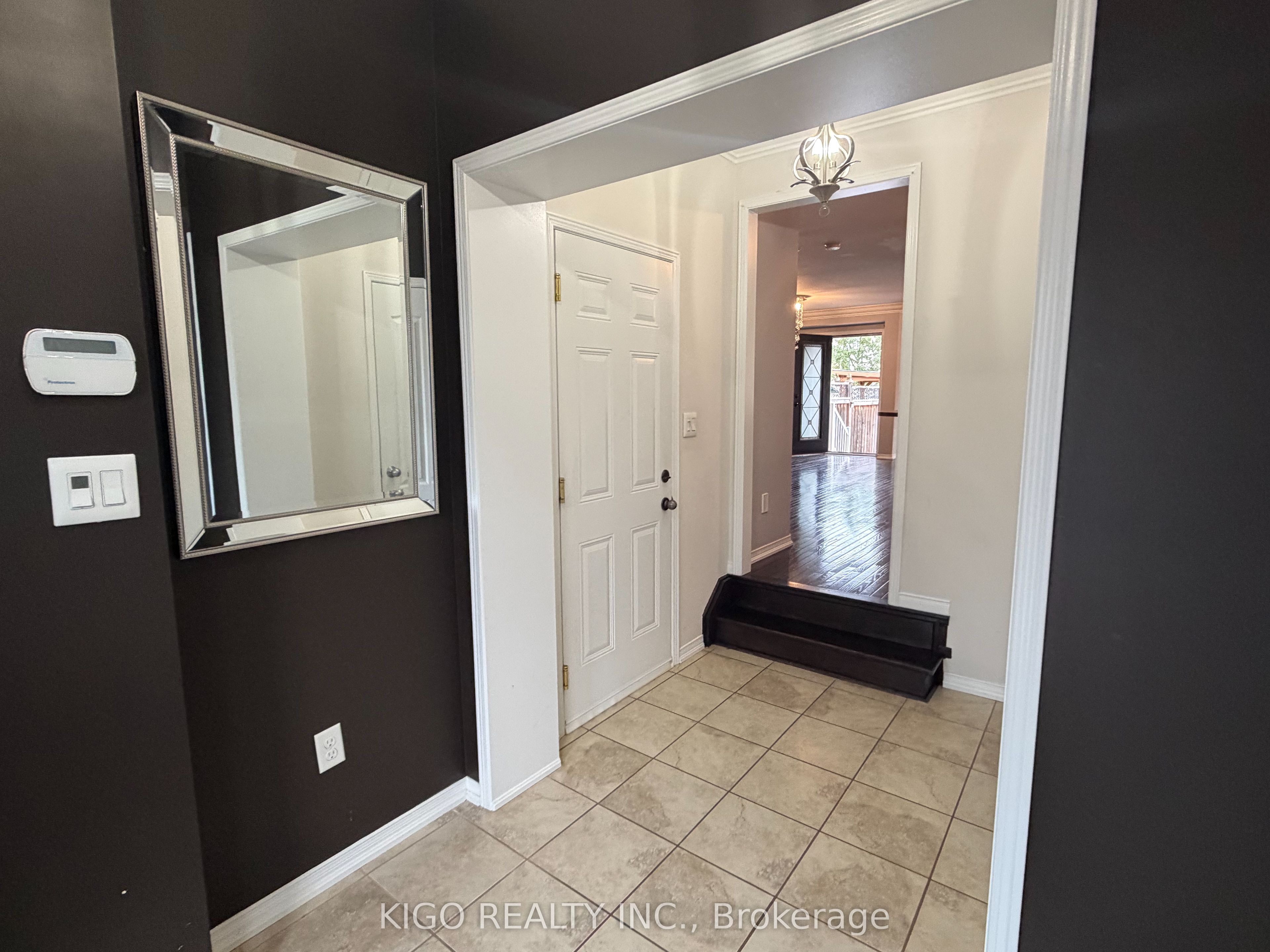 21 Summerside Avenue, Whitby, ON L1R 0G3 photo 3