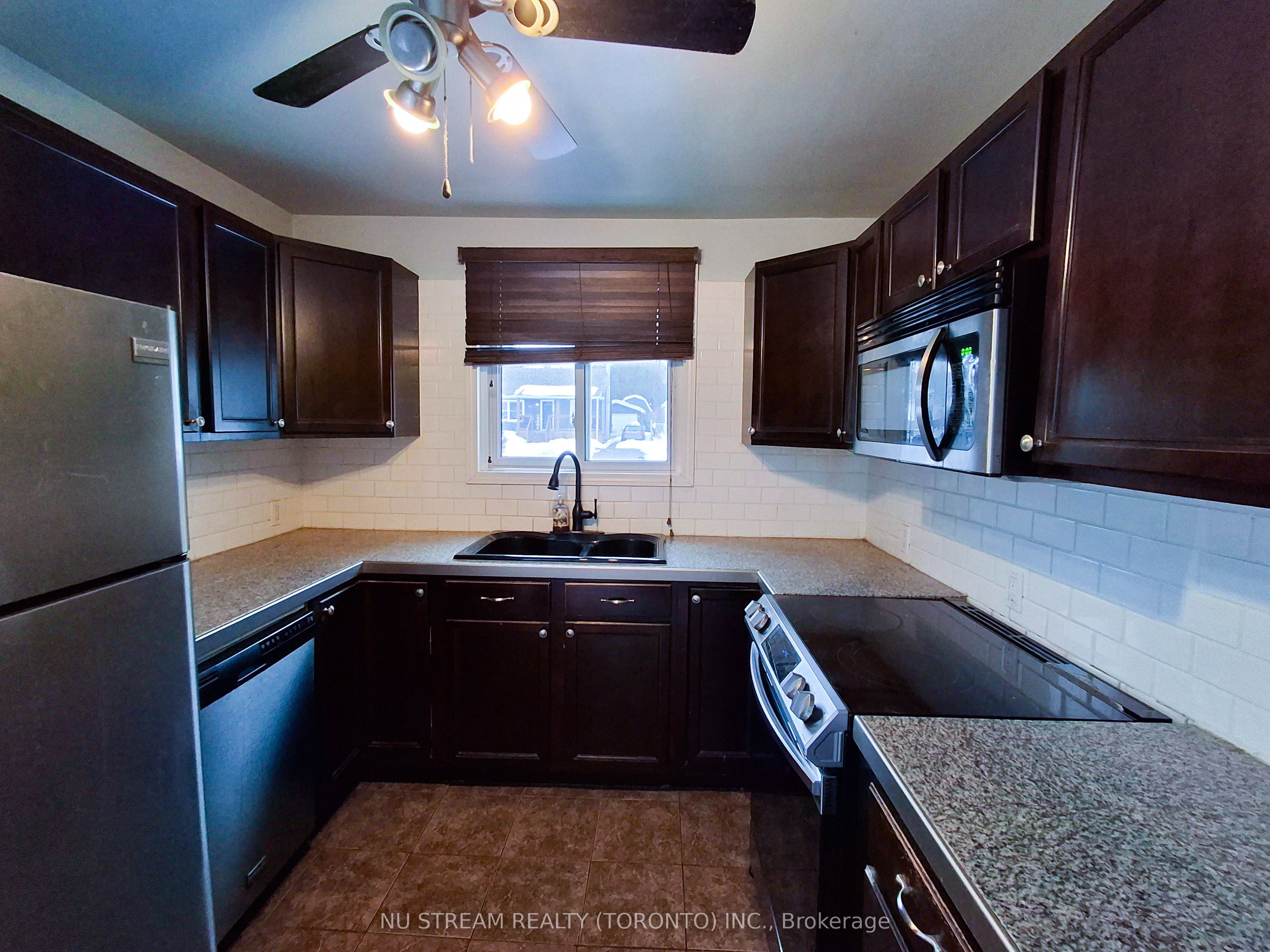 610 Stewart Street, Whitby, ON L1N 3V4 photo 5