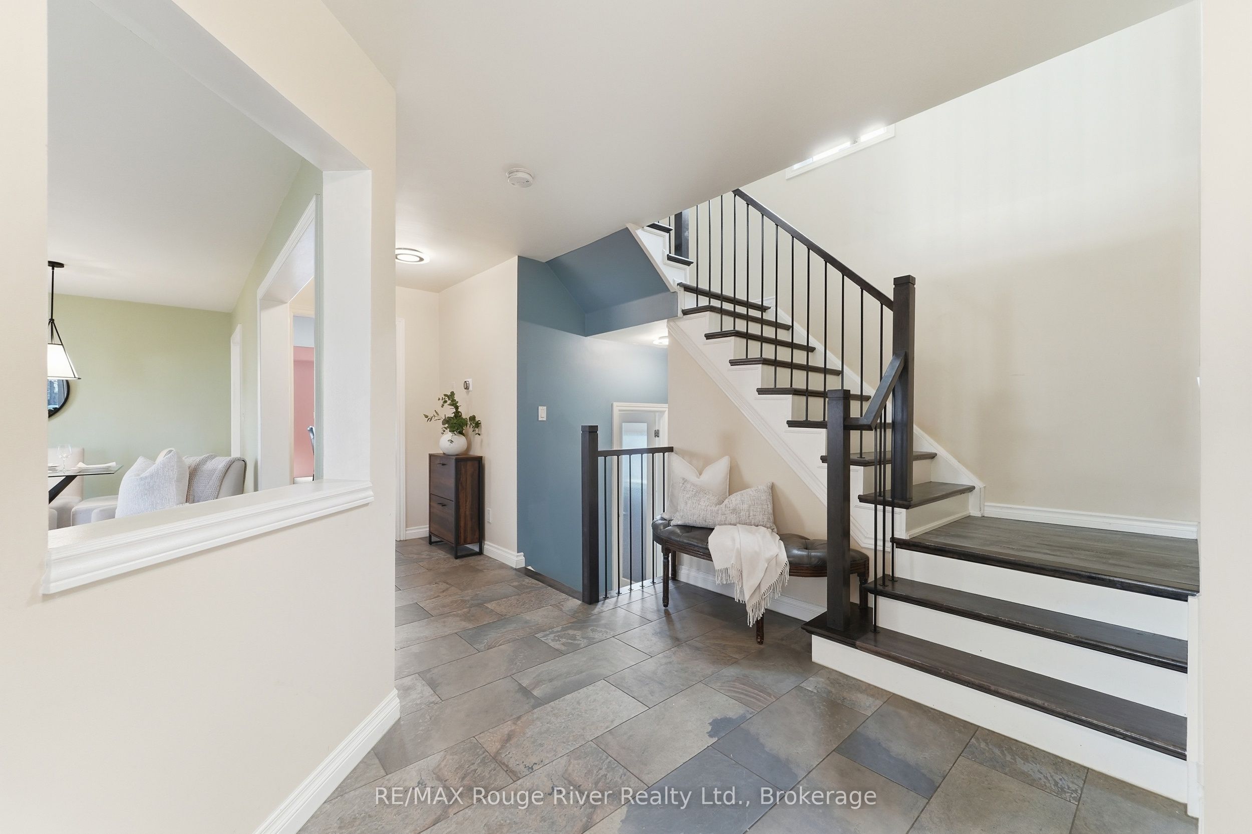 5 Iberville Road, Whitby, ON L1M 1H5 photo 5