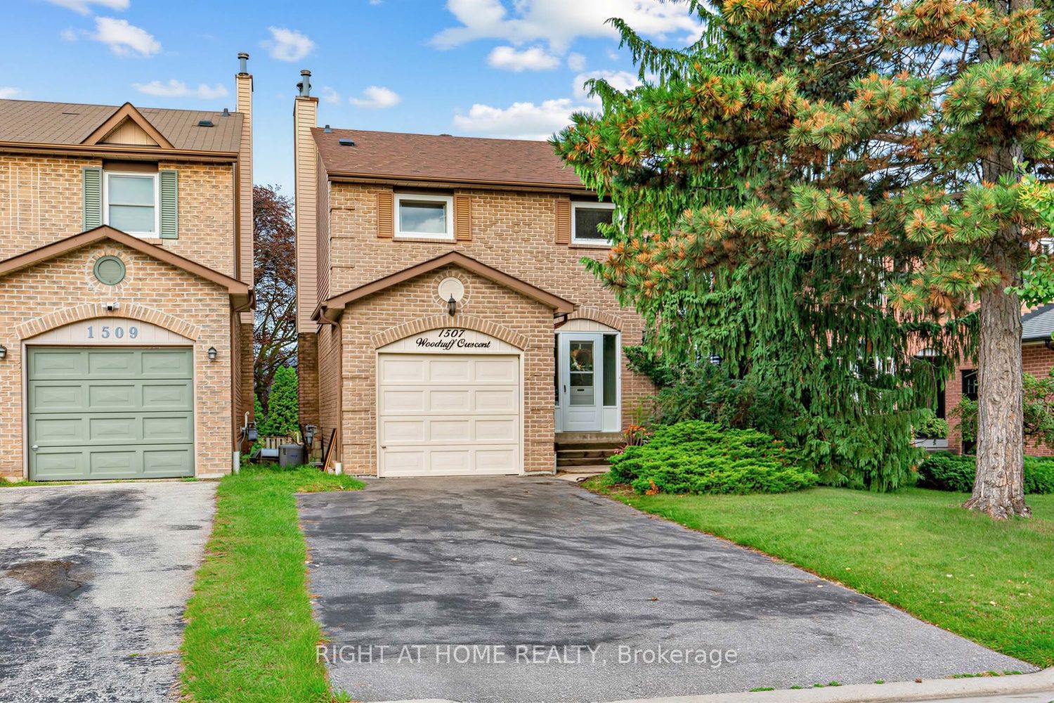1507 Woodruff Crescent, Pickering, ON L1V 3S5 photo 3