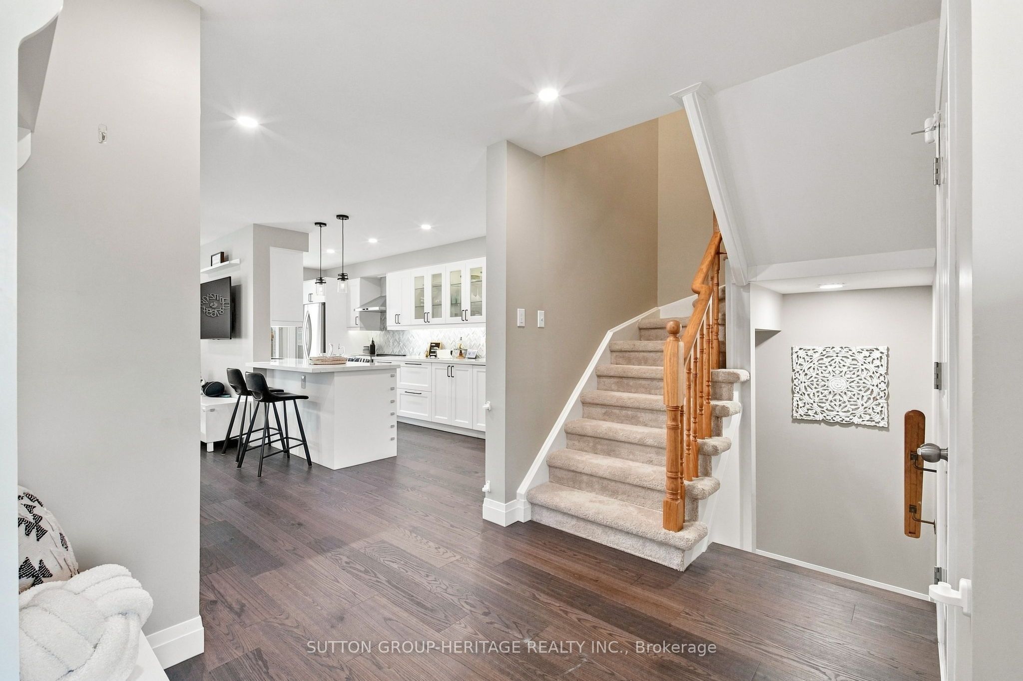 1517 Fieldgate Drive, Oshawa, ON L1K 2L6 photo 4