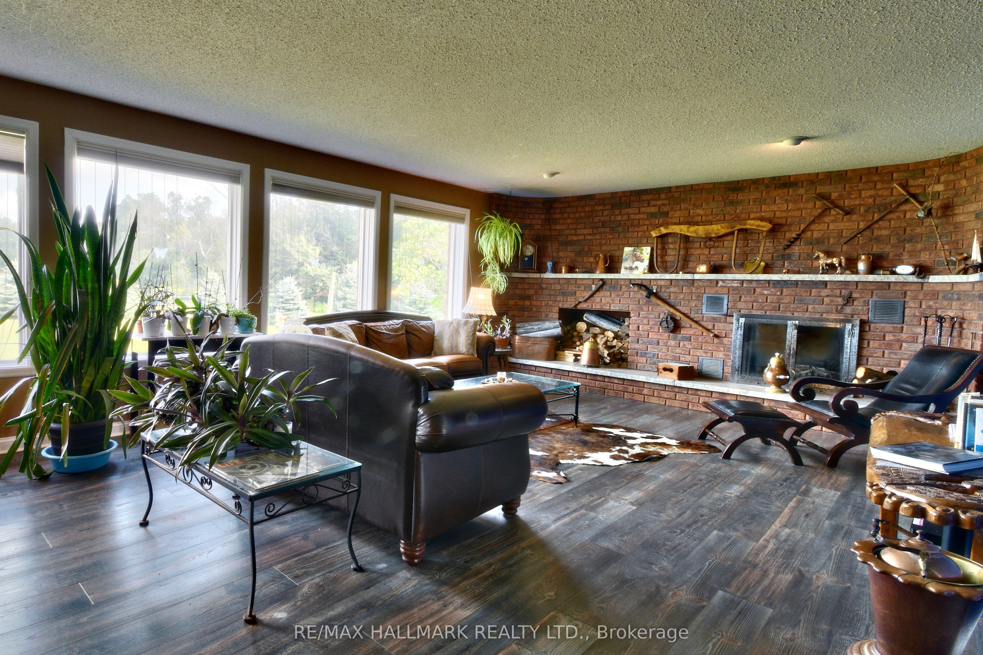 18555 Highway 12, Scugog, ON L0C 1B0 photo 3