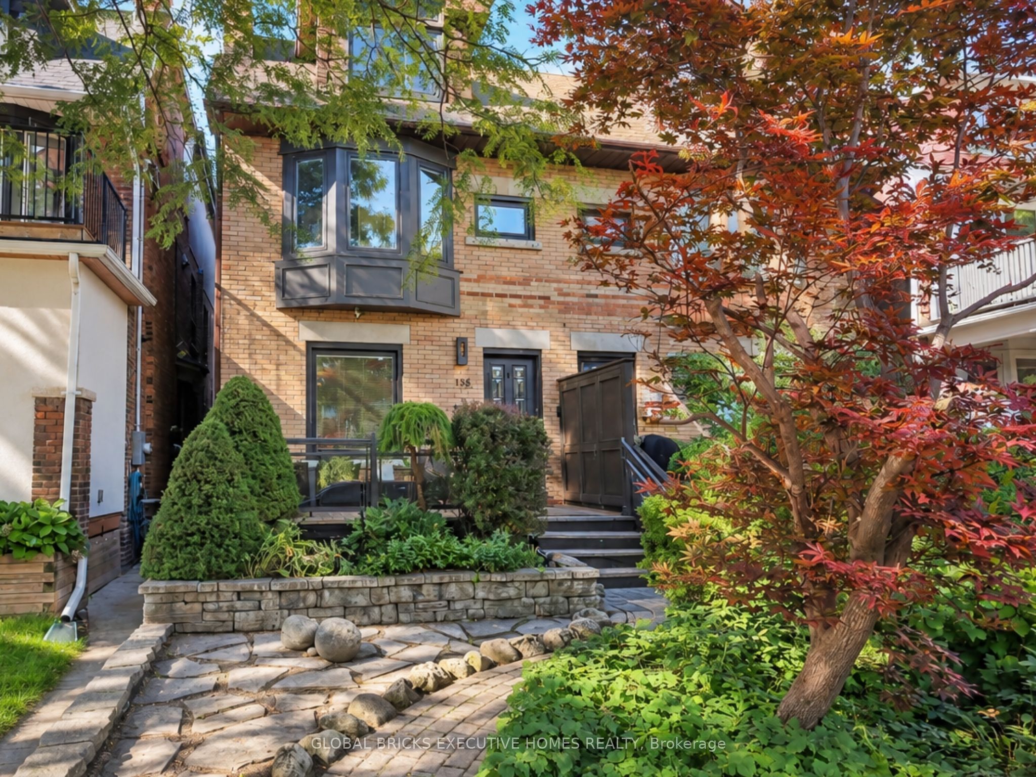 158 Fulton Avenue, Toronto, ON M4K 1Y3 photo 3