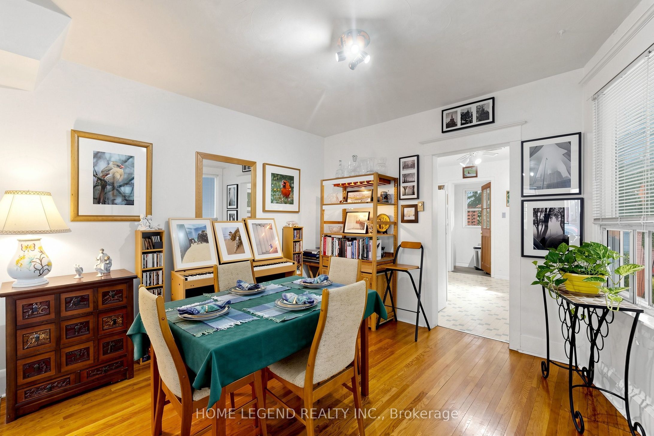 605 Rhodes Avenue, Toronto, ON M4J 4X5 photo 5