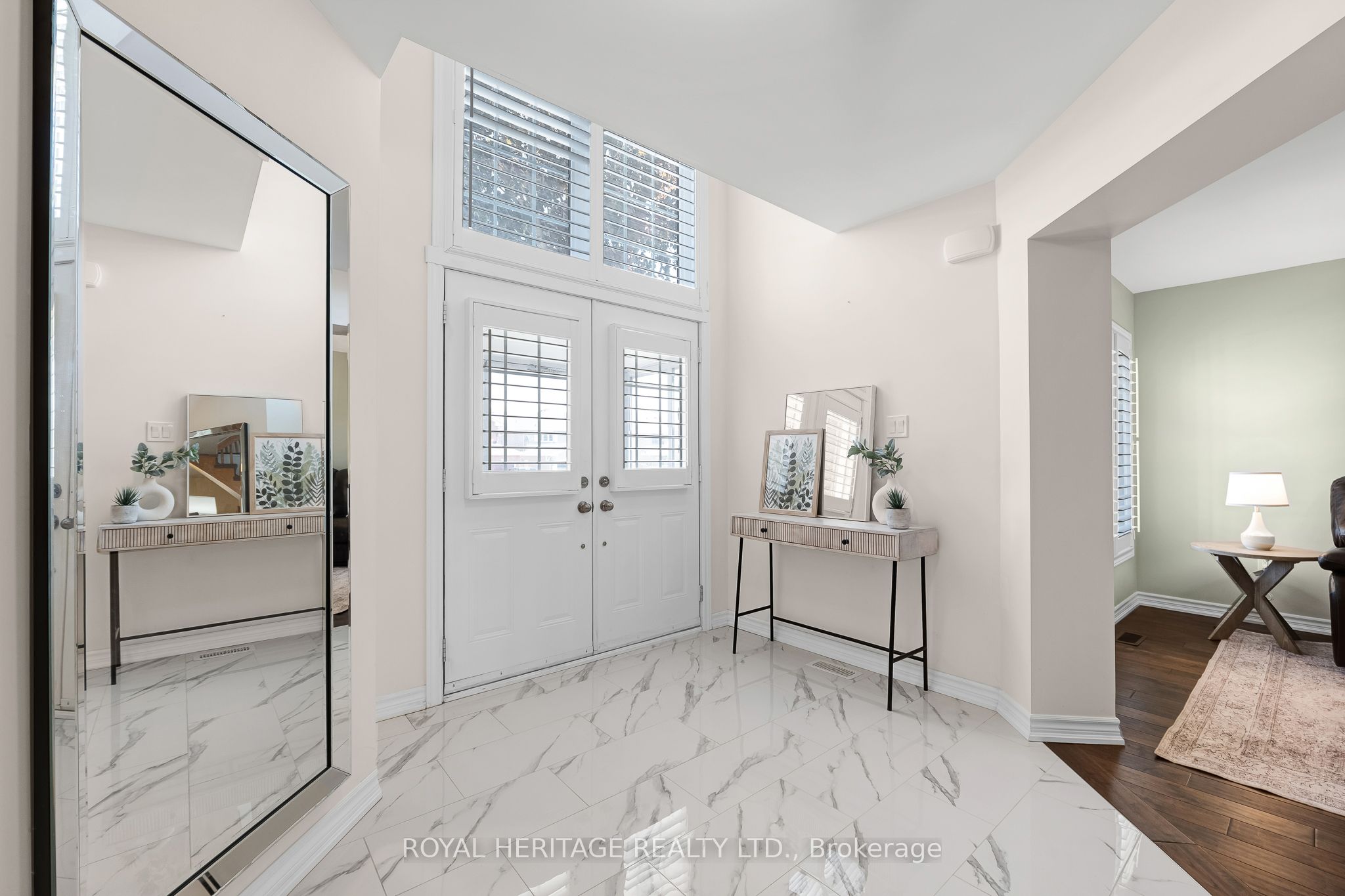 1856 Rosebank Road, Pickering, ON L1V 6Y1 photo 2
