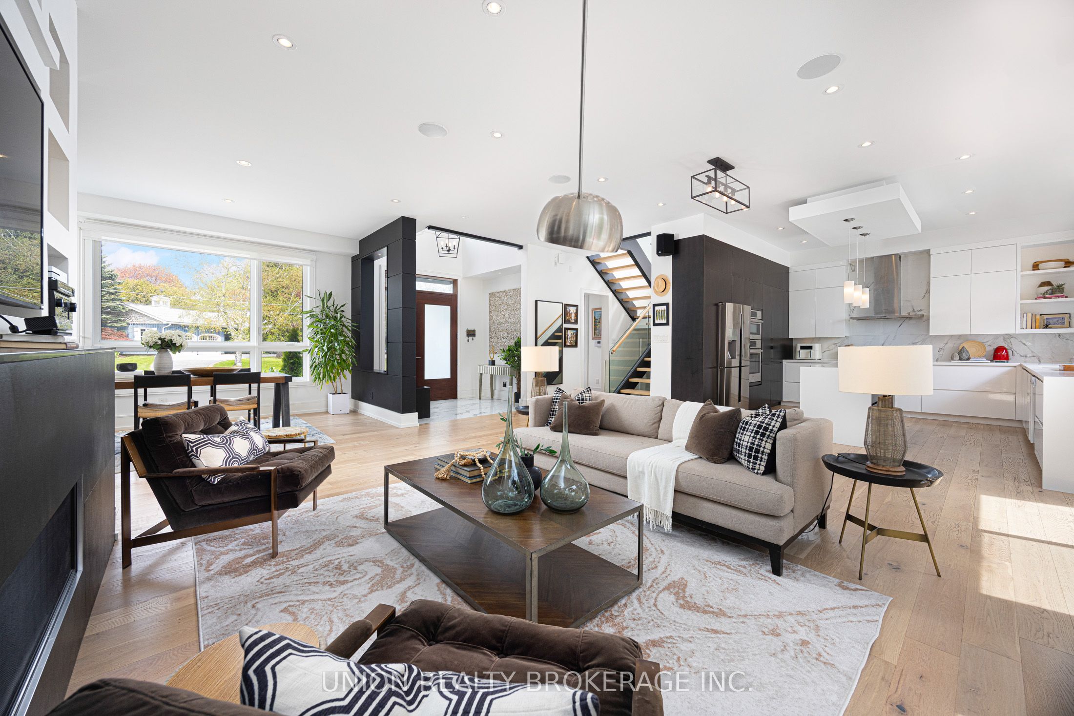 7 Balcarra Avenue, Toronto, ON M1M 1G8 photo 3