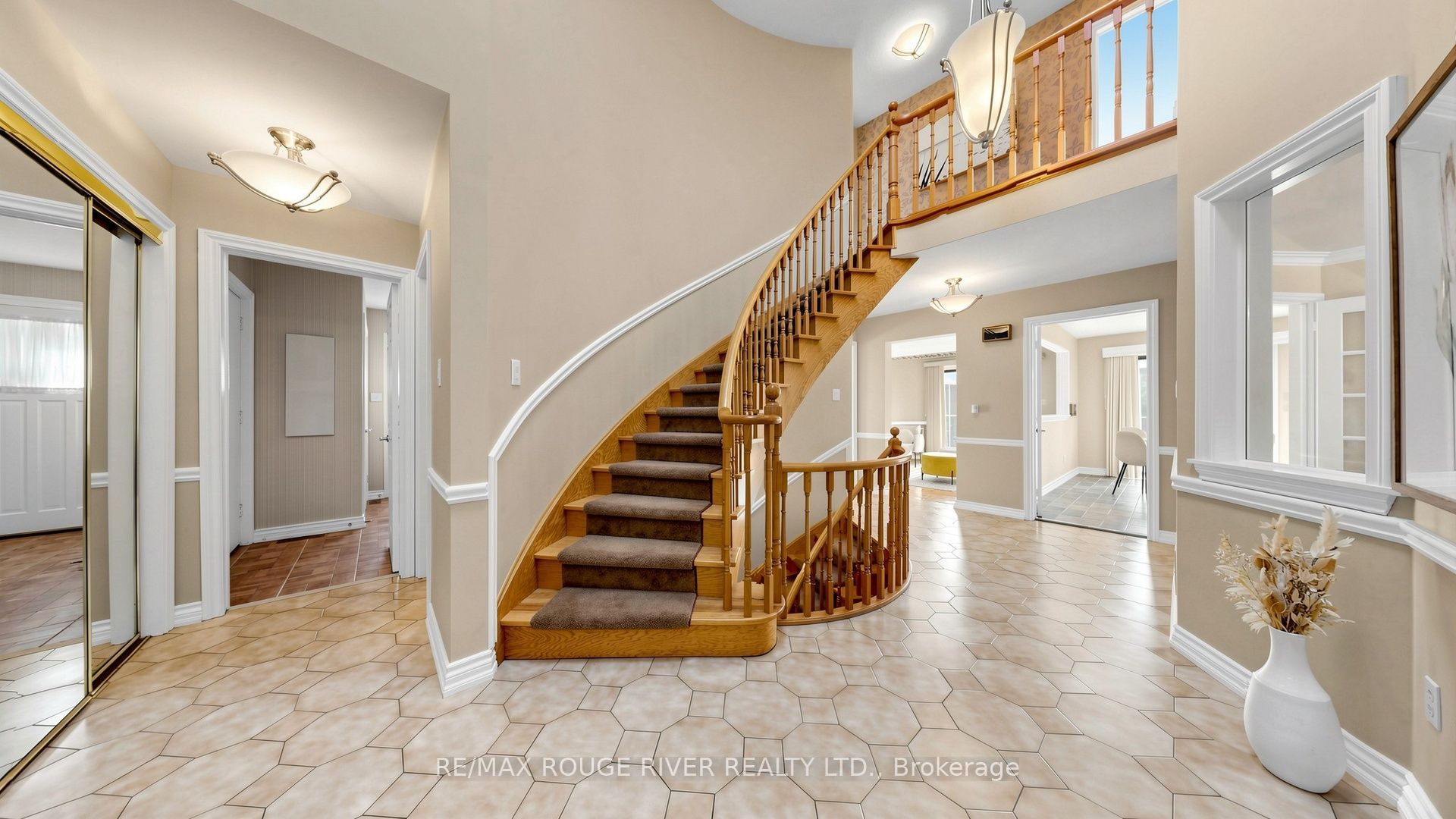 31 Delbeatrice Crescent, Toronto, ON M1C 3G5 photo 5