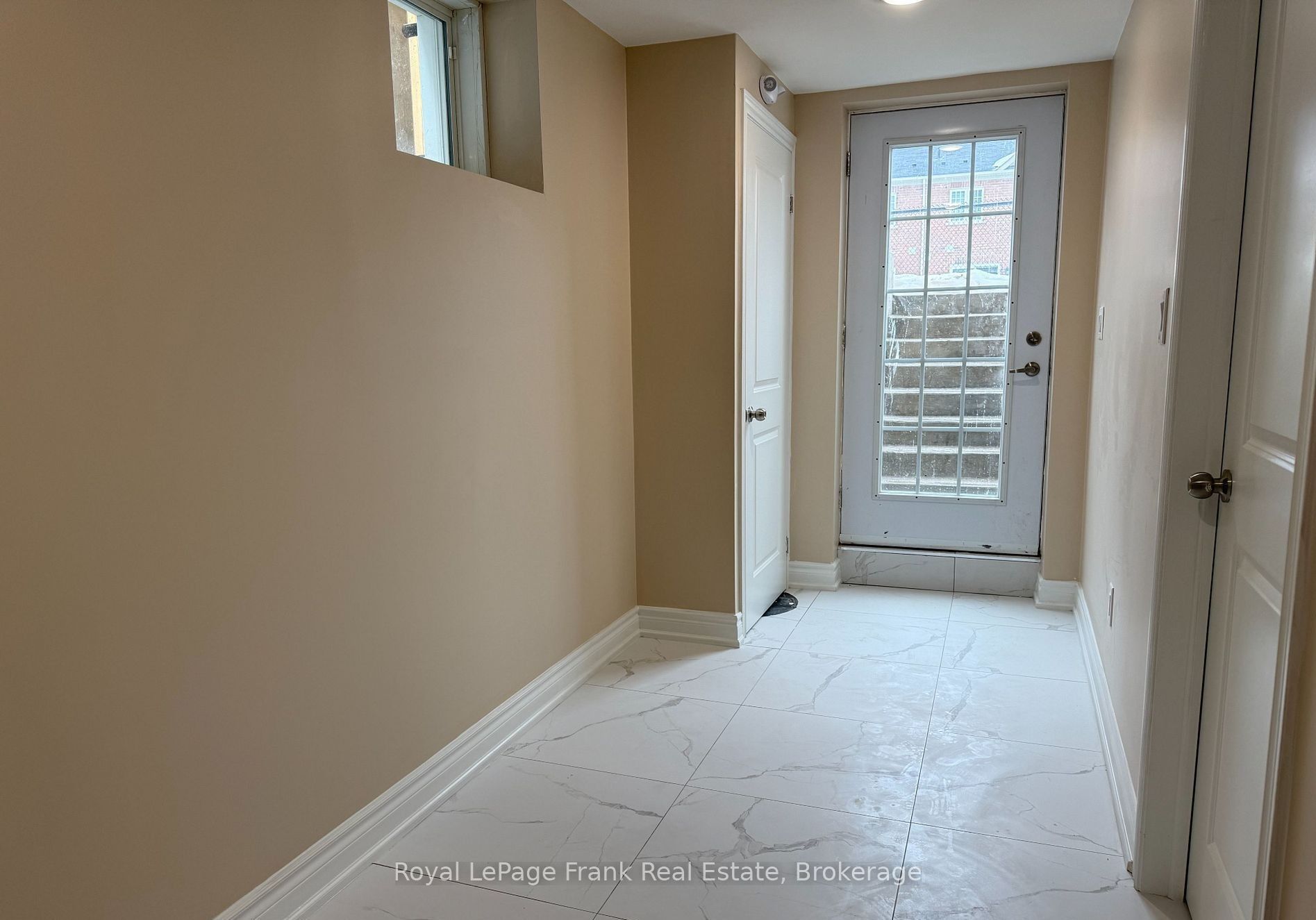 1159 Dragonfly Ave Avenue, Pickering, ON L1X 0G1 photo 3