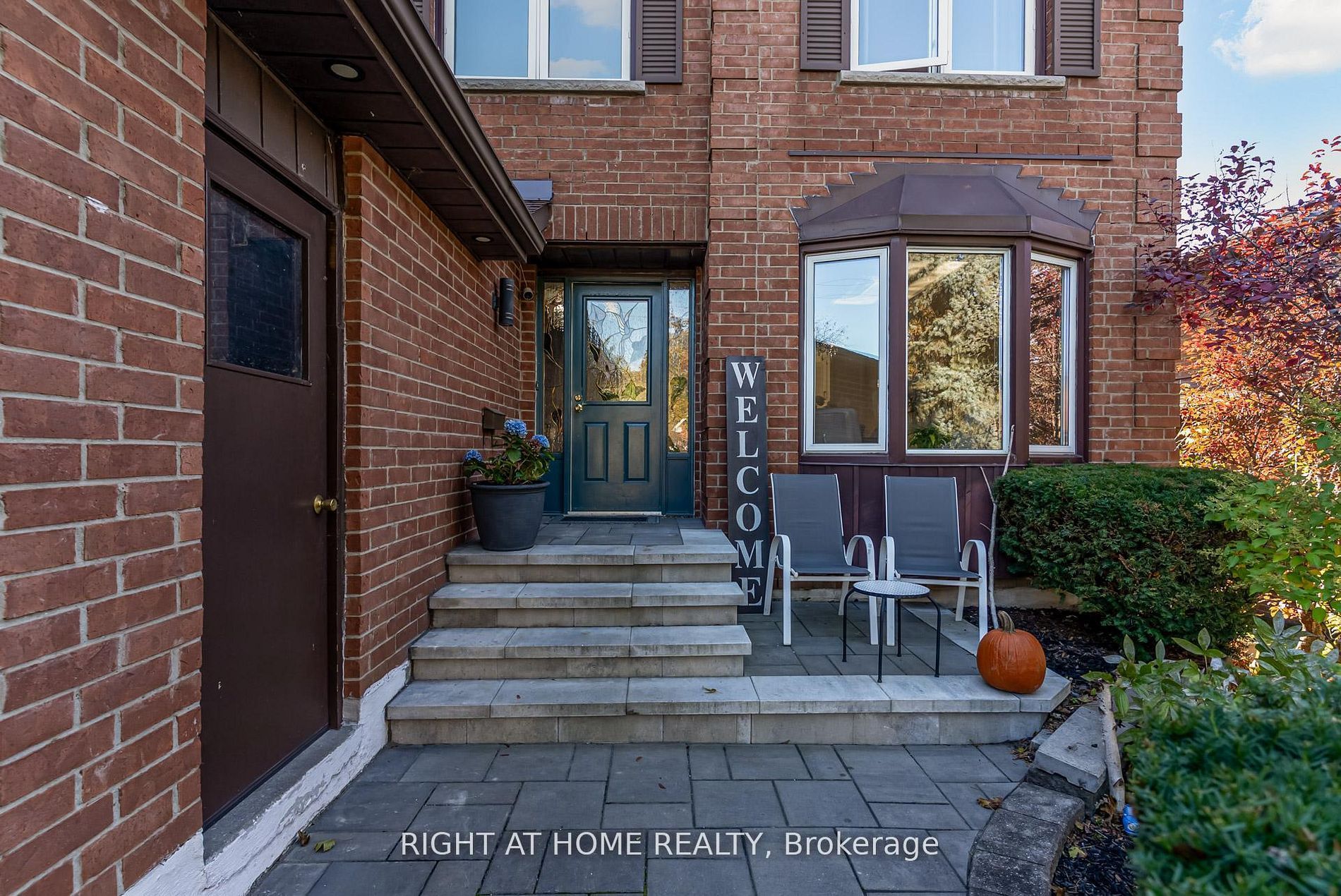 66 Glen Hill Drive, Whitby, ON L1N 7A3 photo 3