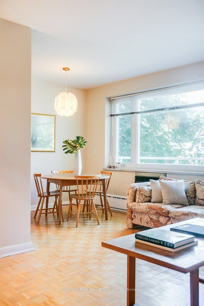 75 Scarborough Road 201, Toronto, ON M4E 3M4 photo 5