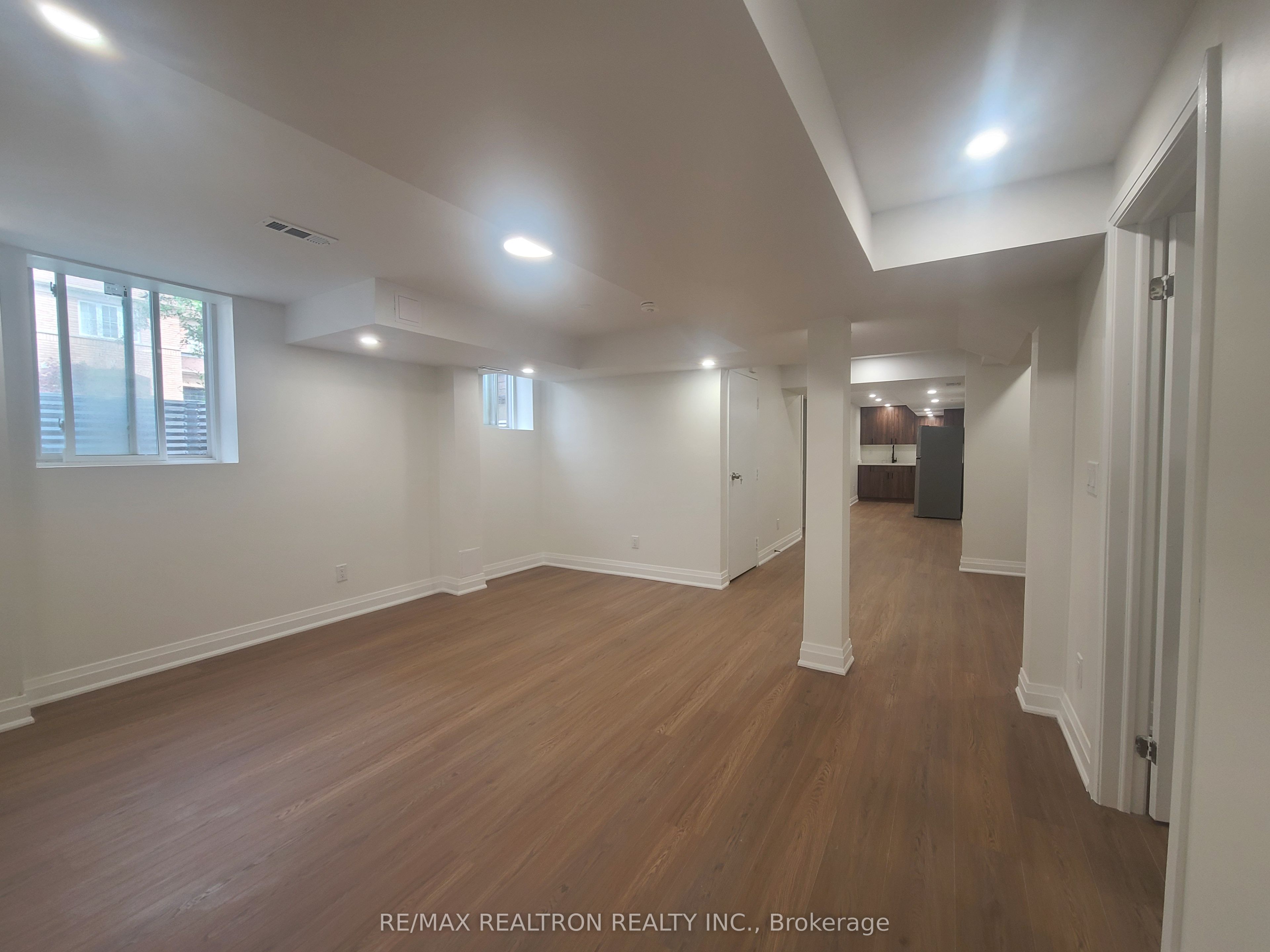 17 Mcginty Avenue, Ajax, ON L1Z 0J6 photo 3