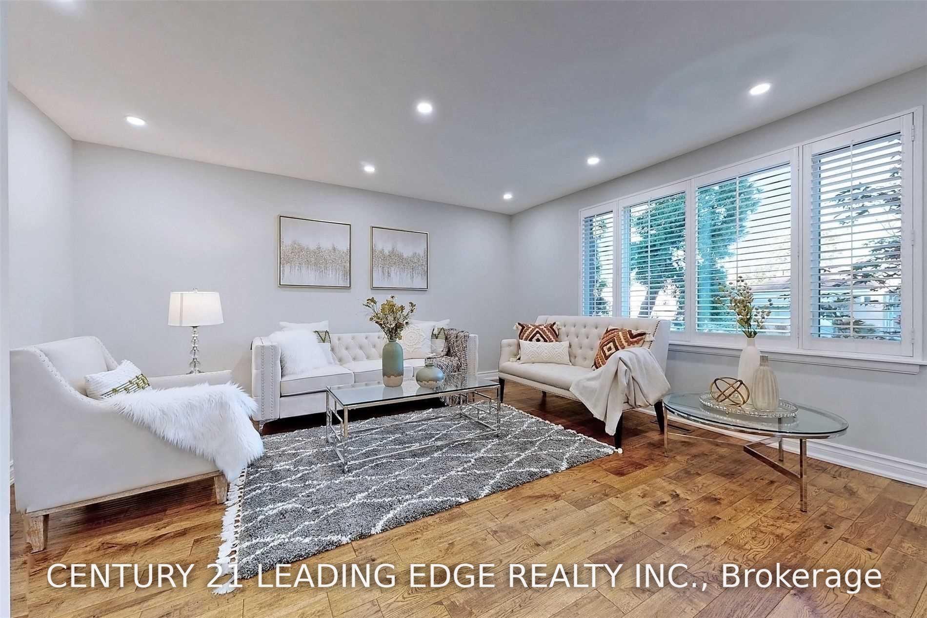 170 Ellington Drive Main, Toronto, ON M1R 3Y3 photo 4