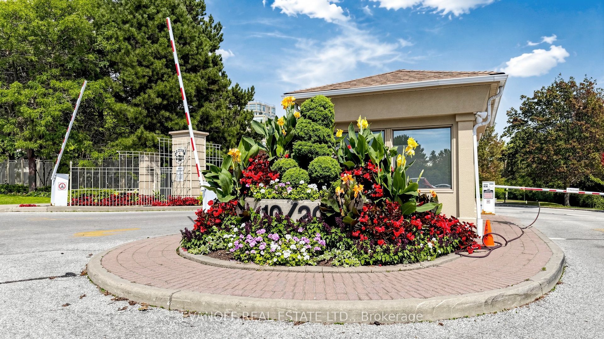 10 Guildwood Parkway 730, Toronto, ON M1E 5B5