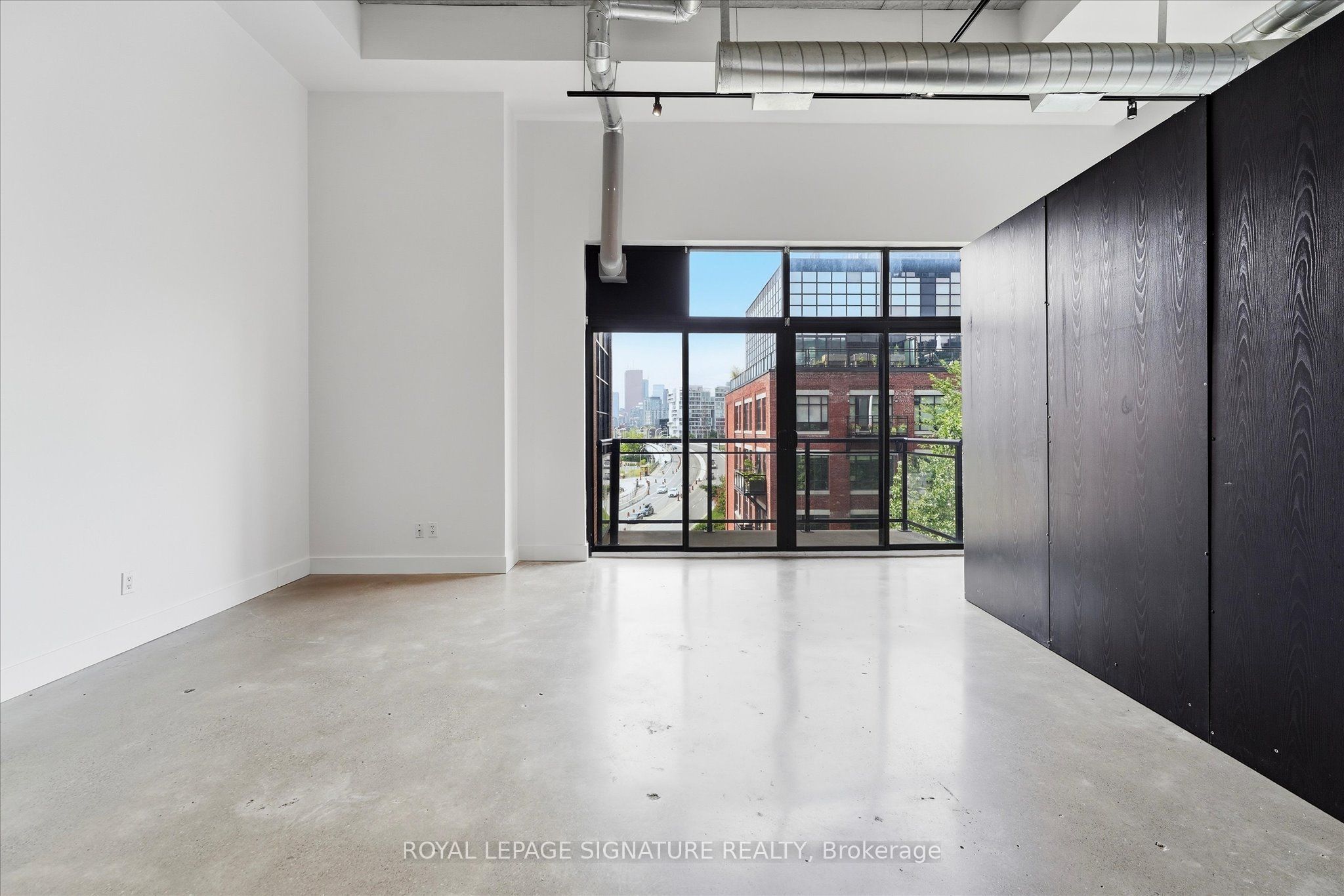 68 Broadview Avenue 523, Toronto, ON M4M 2E6 photo 3