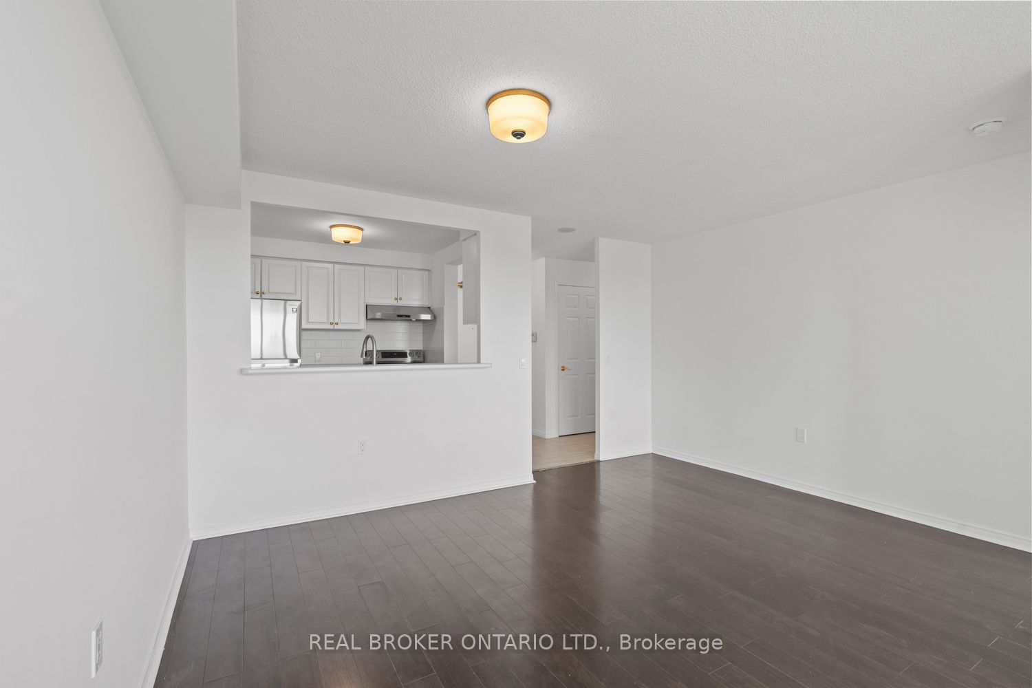 5001 Finch Avenue E 703, Toronto, ON M1S 5J9 photo 4