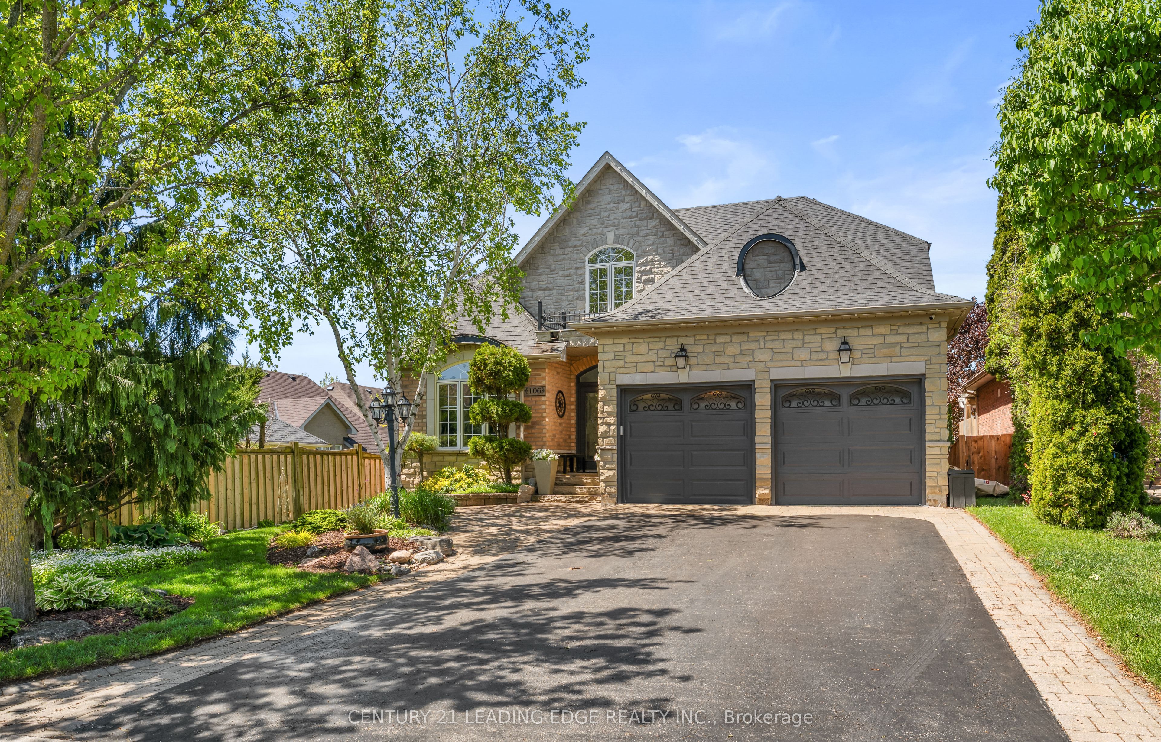 106 Mackey Drive, Whitby, ON L1P 1R5 photo 3