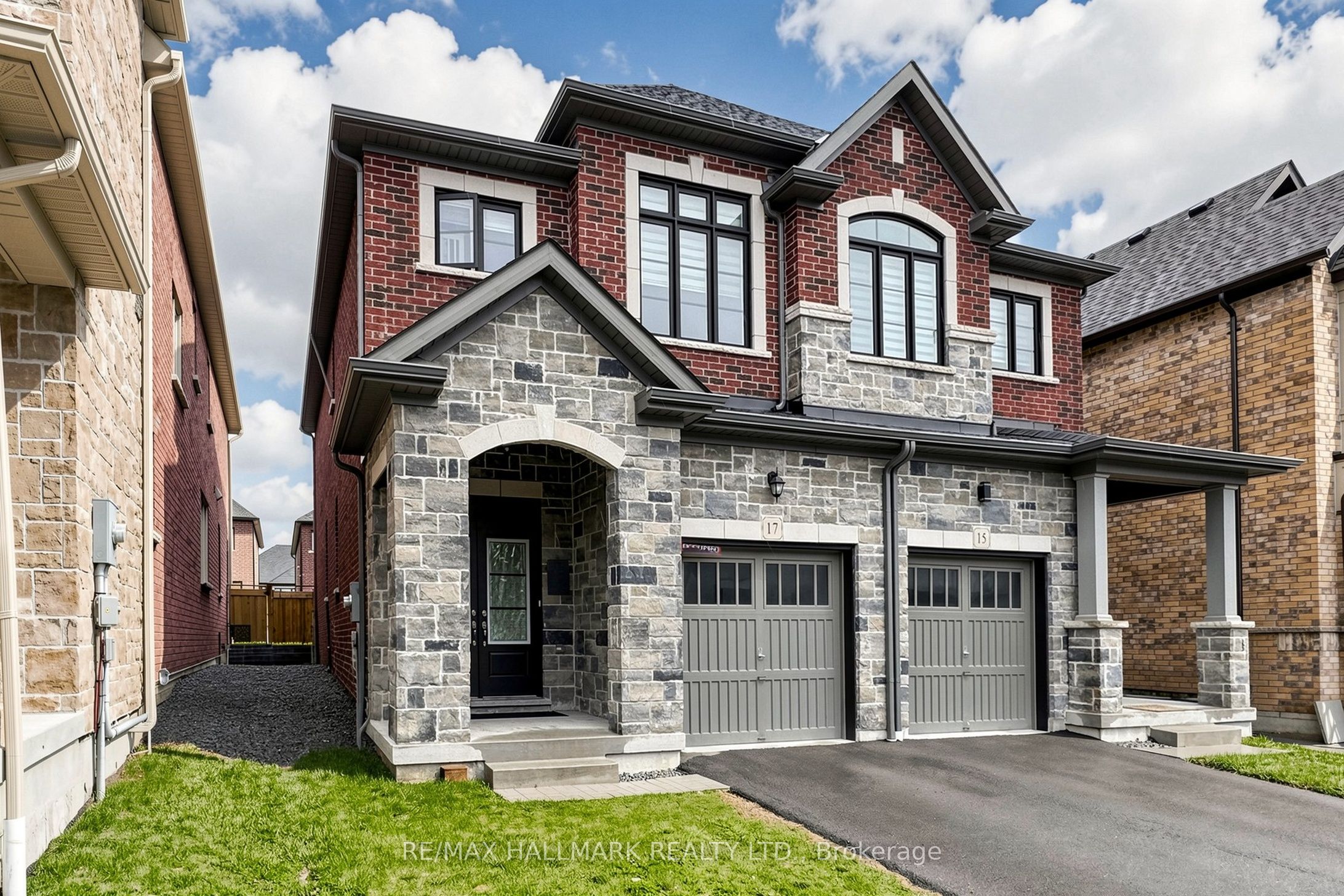 17 Closson Drive, Whitby, ON L1N 9Y6 photo 2