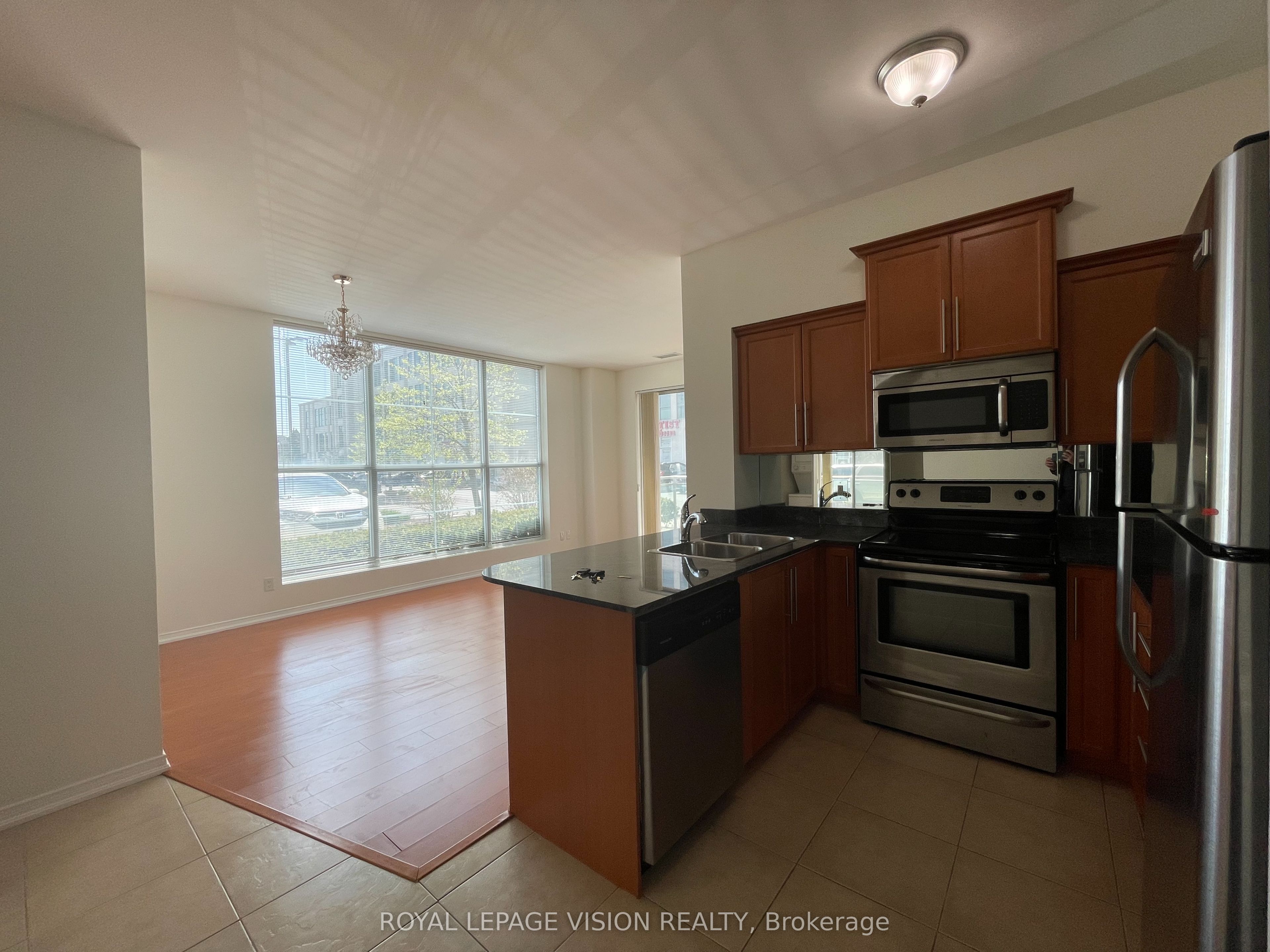 6 Rosebank Drive 1J, Toronto, ON M1B 0A1 photo 2