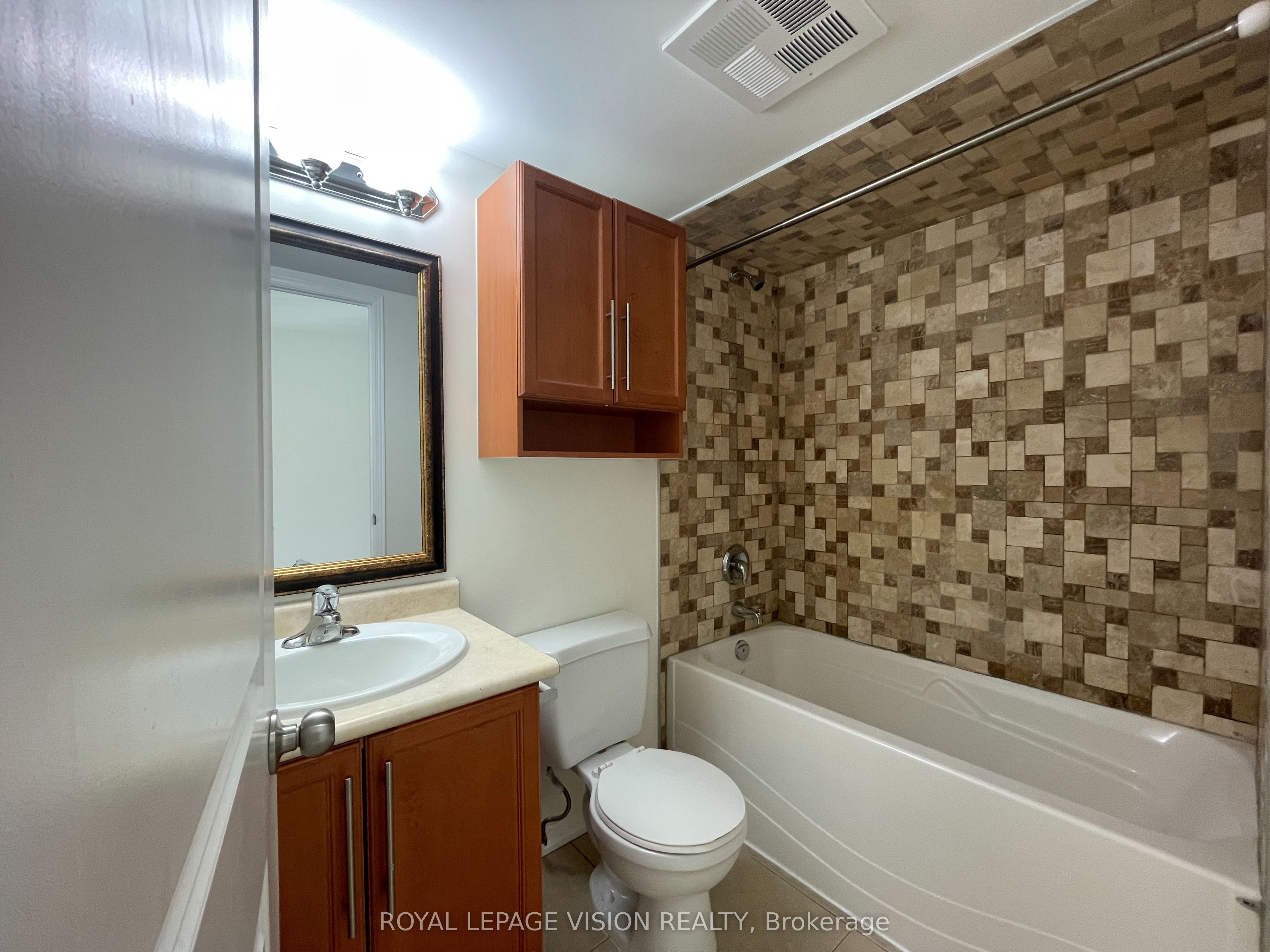 6 Rosebank Drive 1J, Toronto, ON M1B 0A1 photo 5