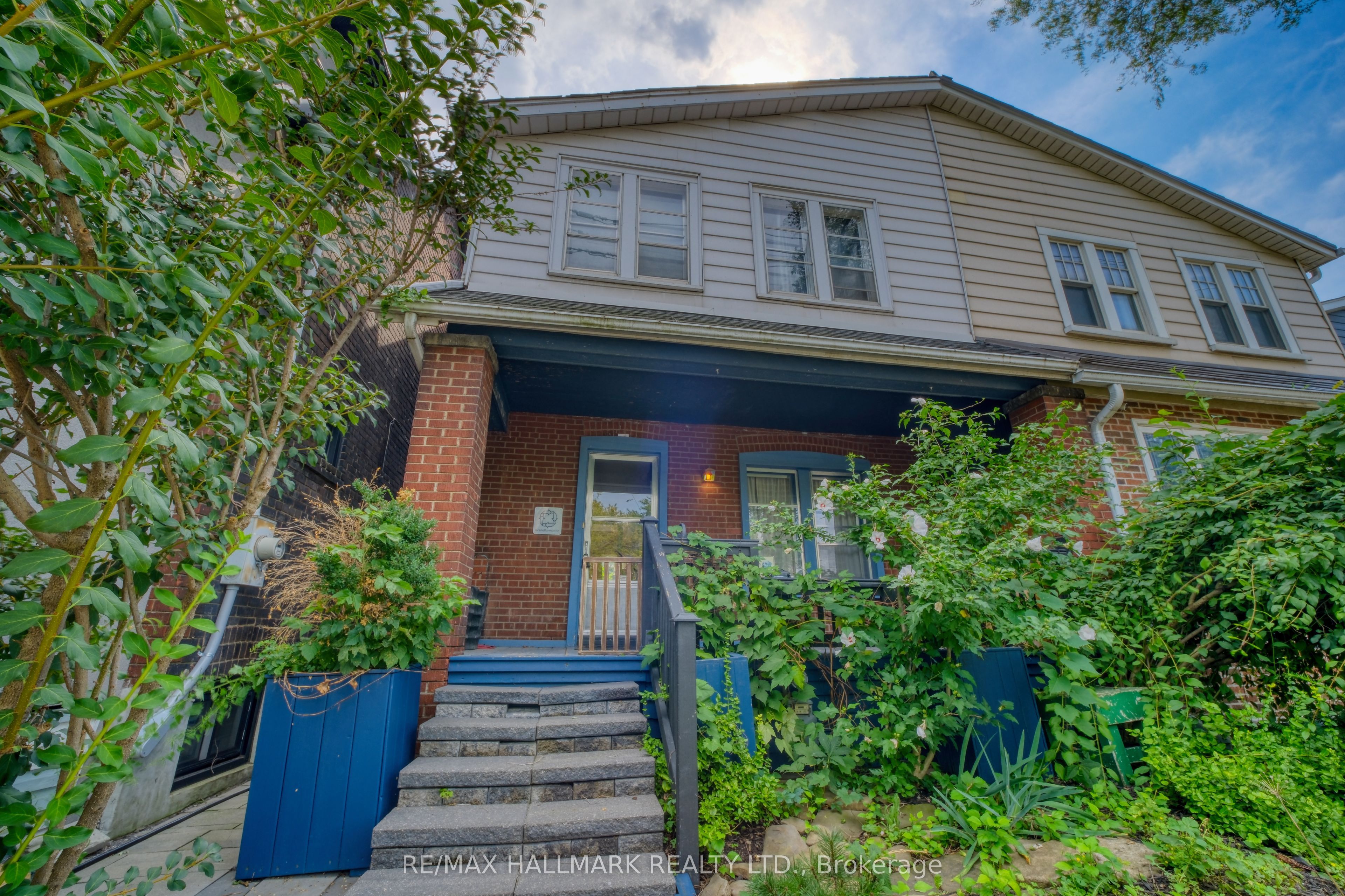 787 Eastern Avenue, Toronto, ON M4M 1E9 photo 2