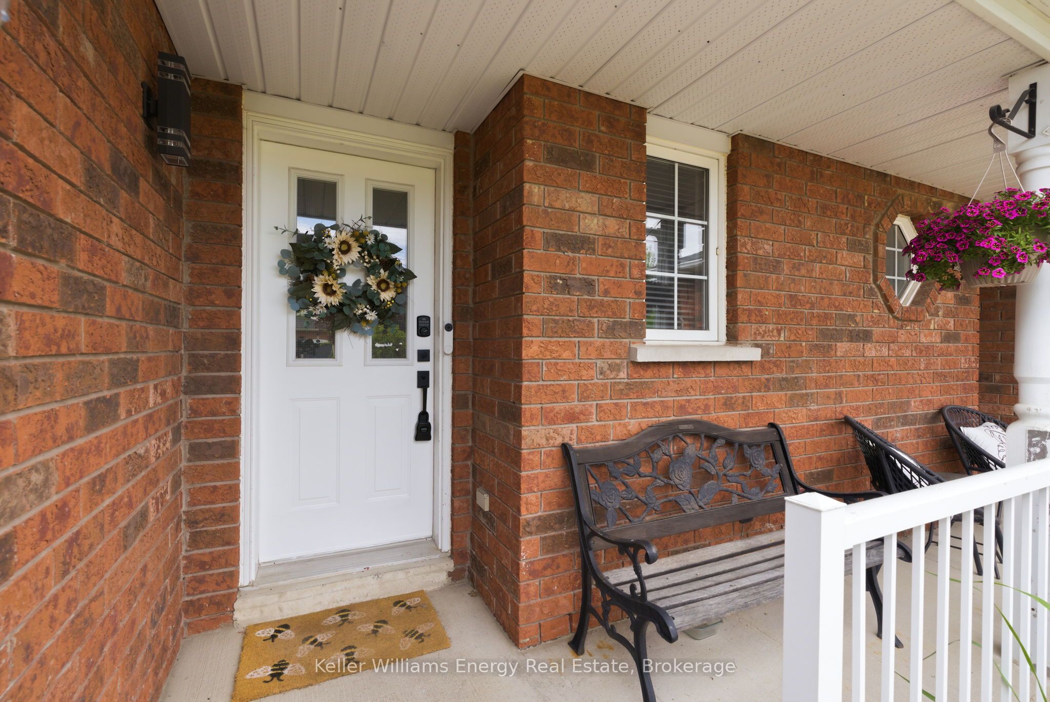 42 Cecil Found Crescent, Clarington, ON L1E 2W1 photo 3