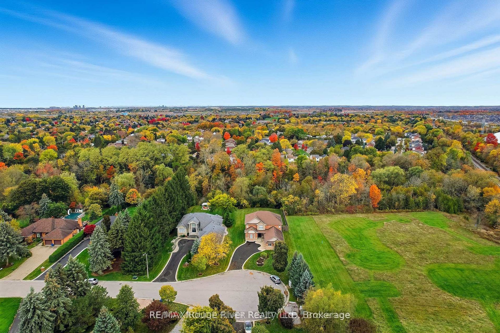 30 Hanover Court, Whitby, ON L1N 7J2 photo 5