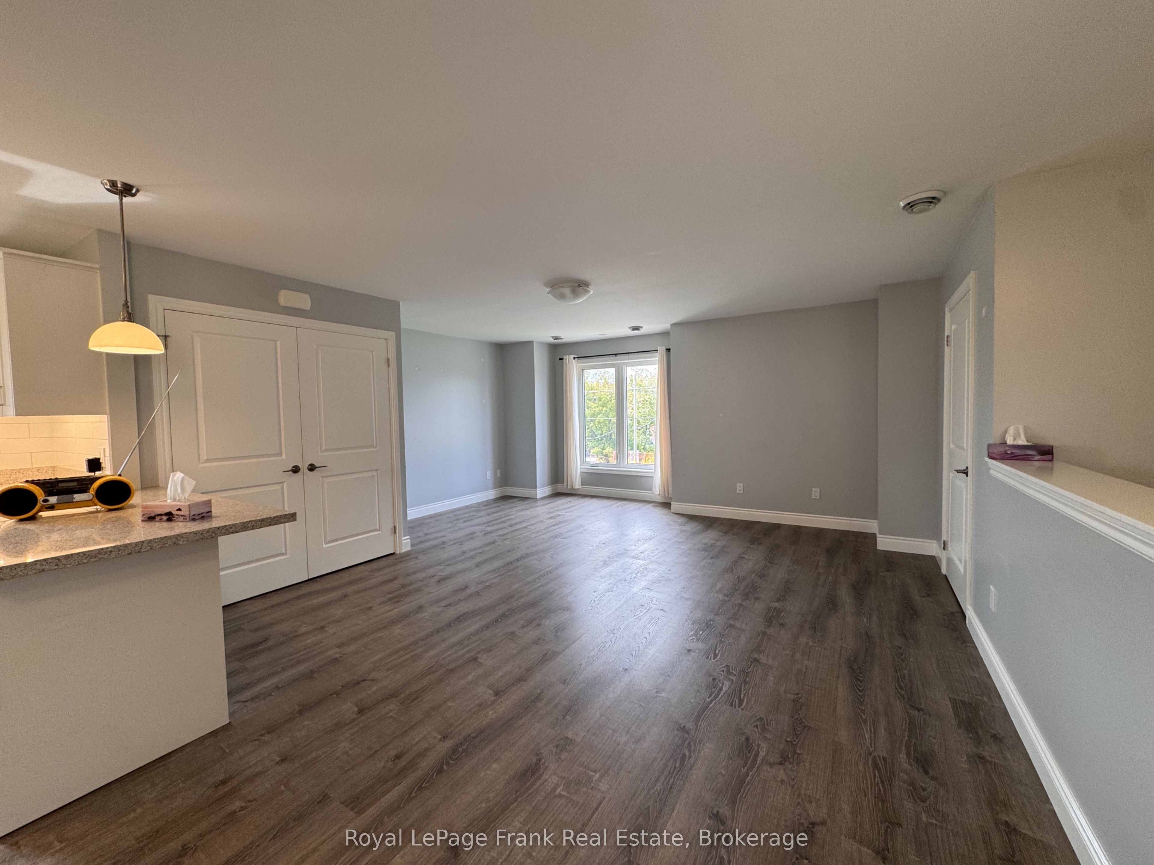 627 Bloor Street E, Oshawa, ON L1H 3N4 photo 5