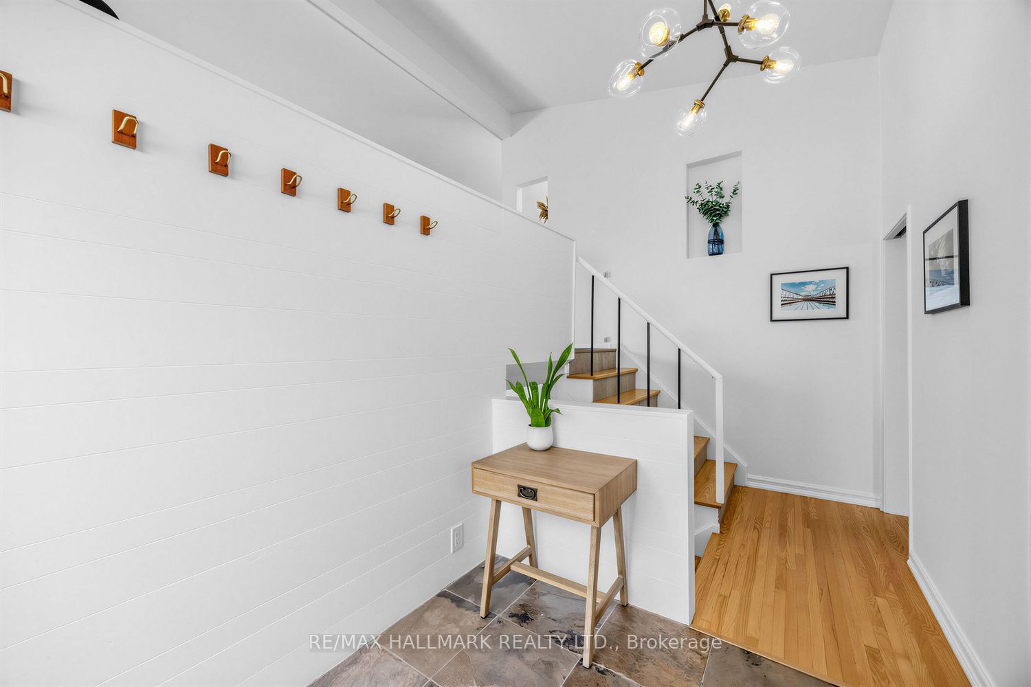 34 Dorcot Avenue, Toronto, ON M1P 3K2 photo 3