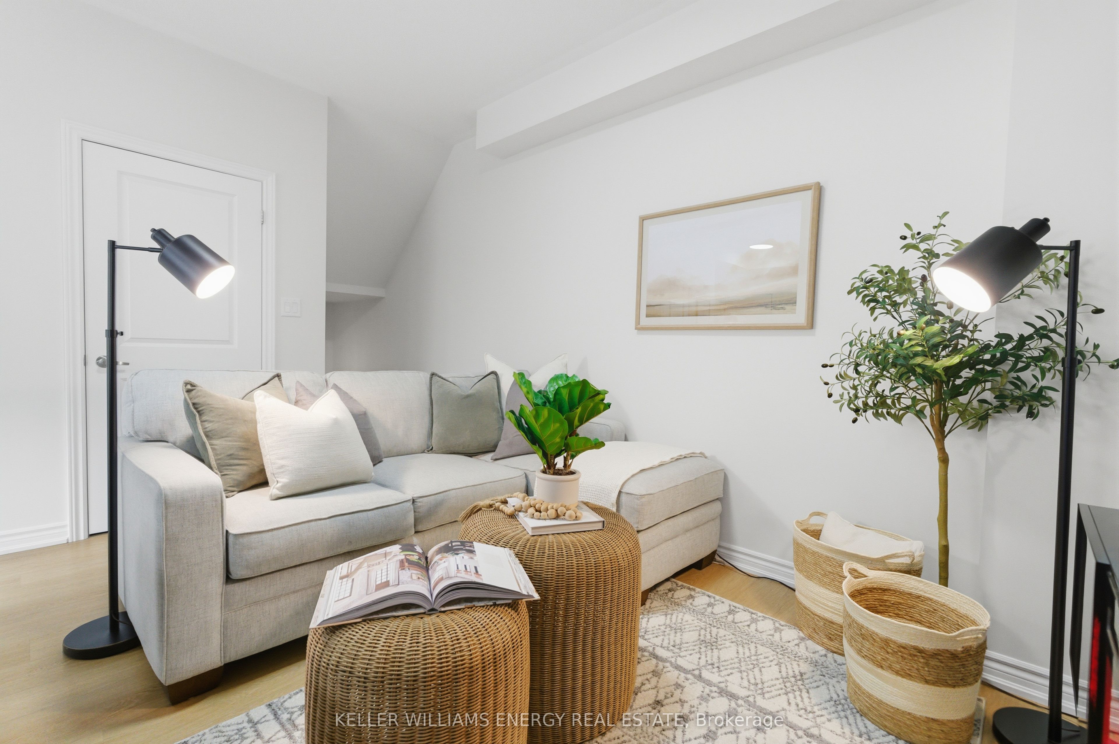 475 Beresford Path 7, Oshawa, ON L1H 0B2 photo 3
