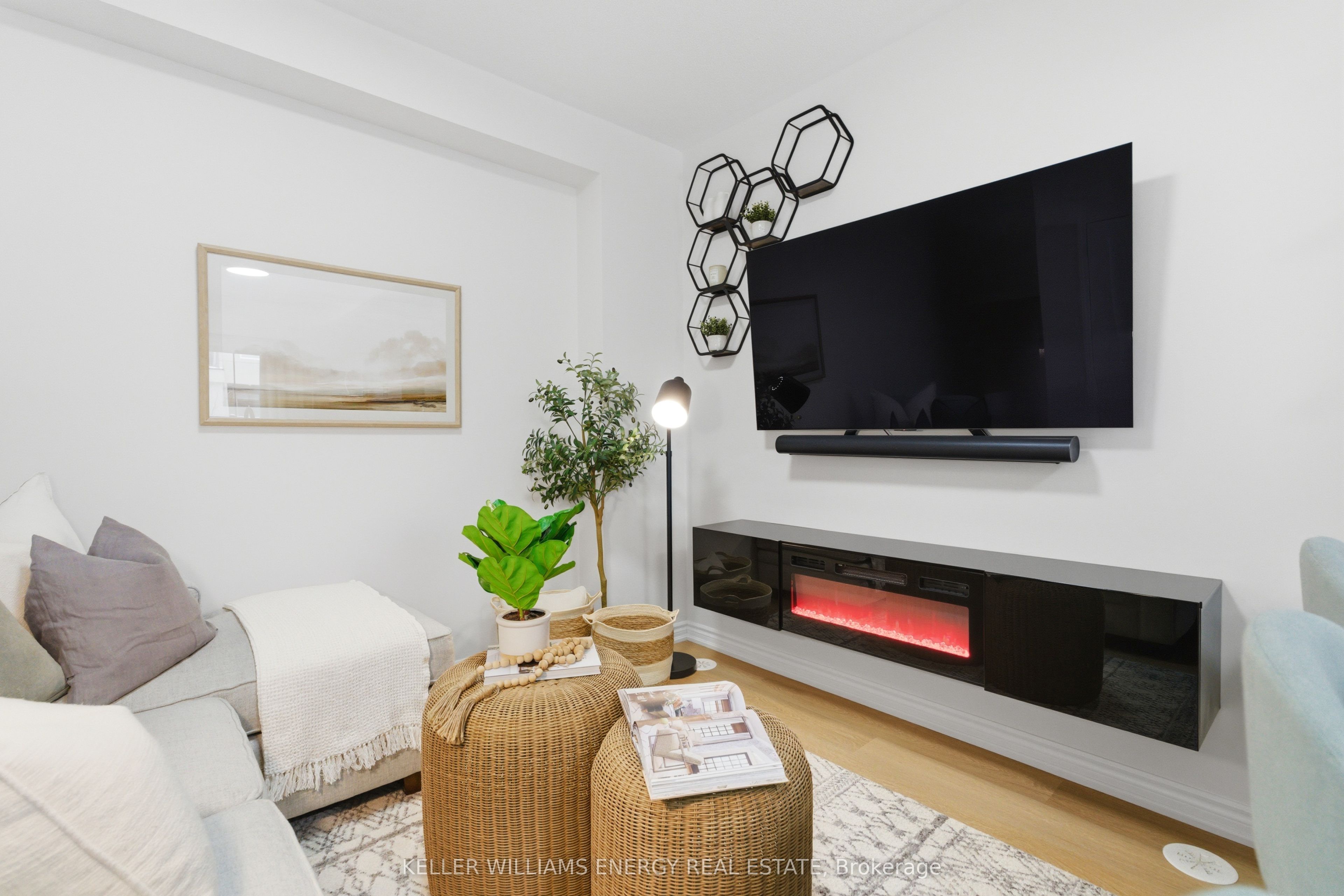 475 Beresford Path 7, Oshawa, ON L1H 0B2 photo 4