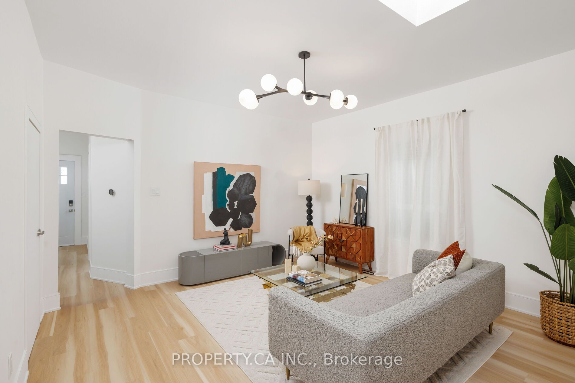332 Woodfield Road, Toronto, ON M4L 2X1 photo 3