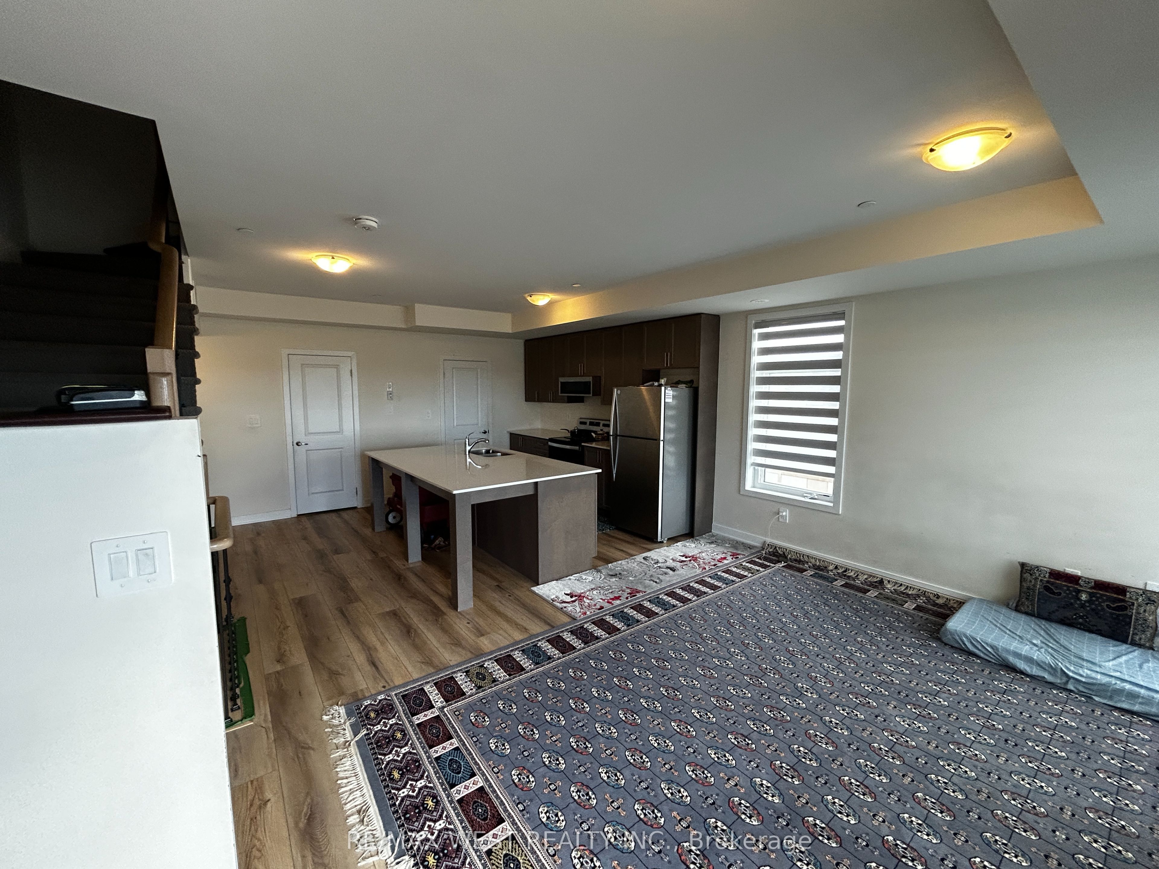 755 Omega Drive 216, Pickering, ON L1V 0H1 photo 4