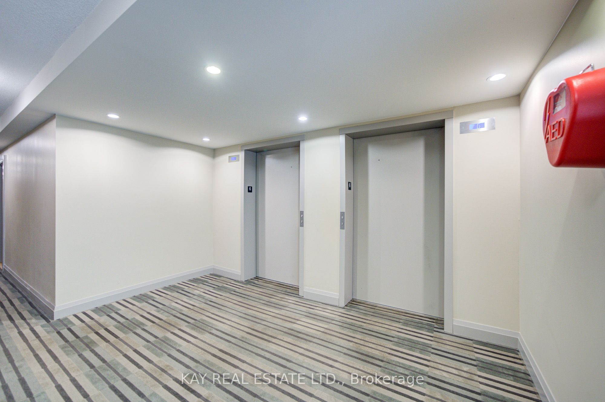 3520 Danforth Avenue 612, Toronto, ON M1L 1E5 photo 4