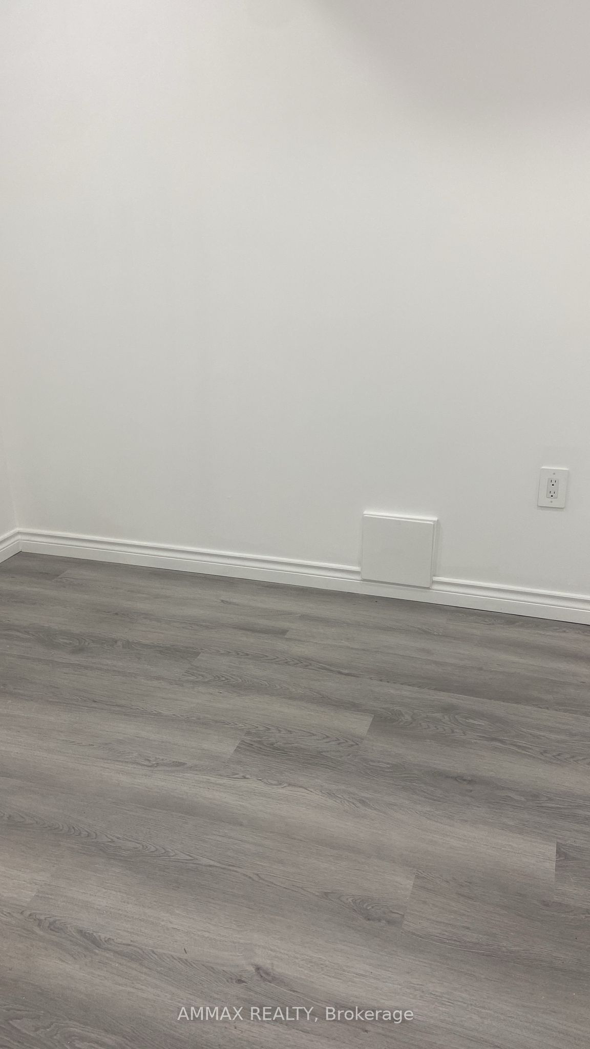 2632 Apricot Lane, Pickering, ON L1X 0G8